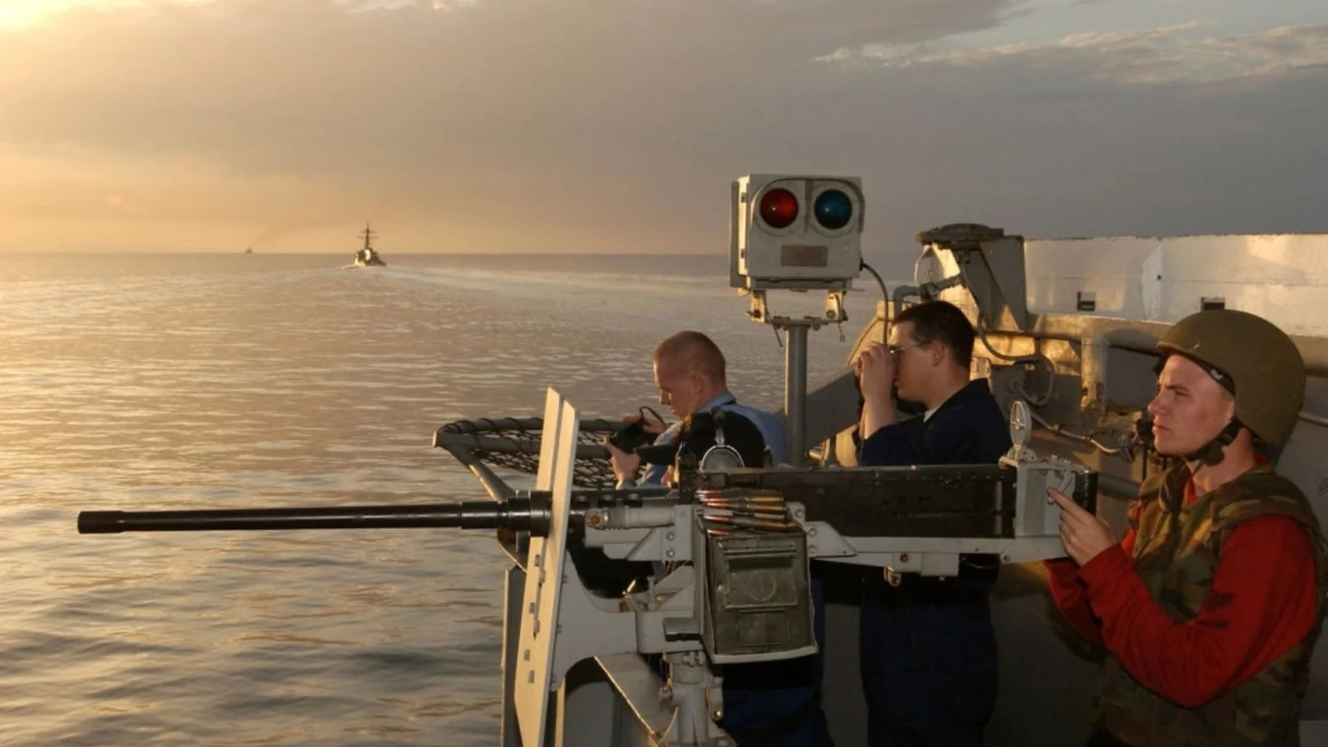 "Иран по-скоро печели войната. Ормузкият проток няма да бъде отворен в близко бъдеще": Анализ