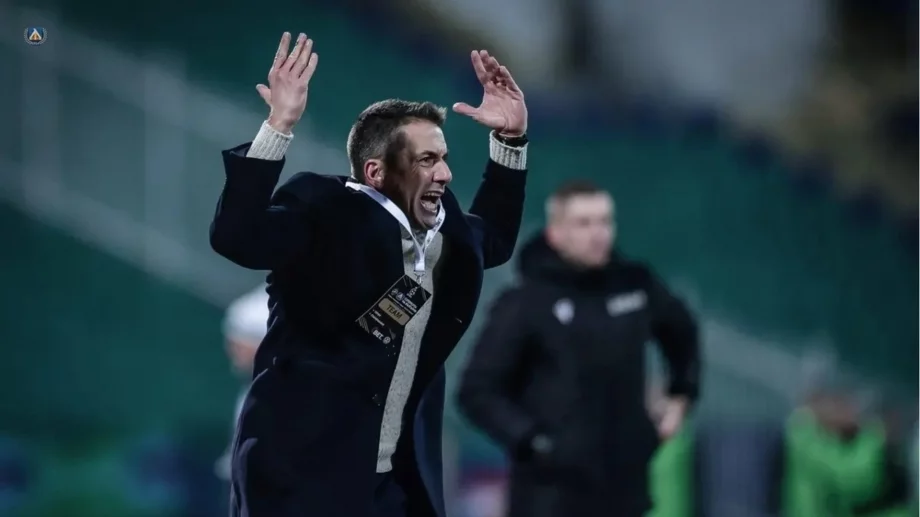 Радост за Веласкес: Левски с ново попълнение само дни преди плейофите?