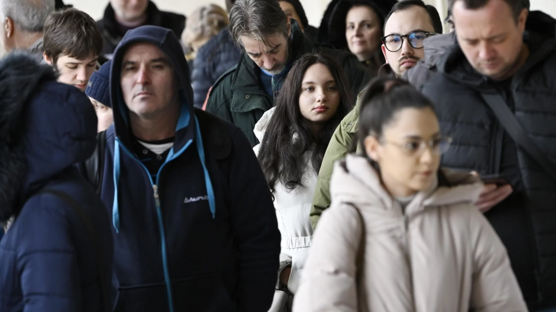 Младите са се вдигнали: Социолози предричат активност от поне 50%