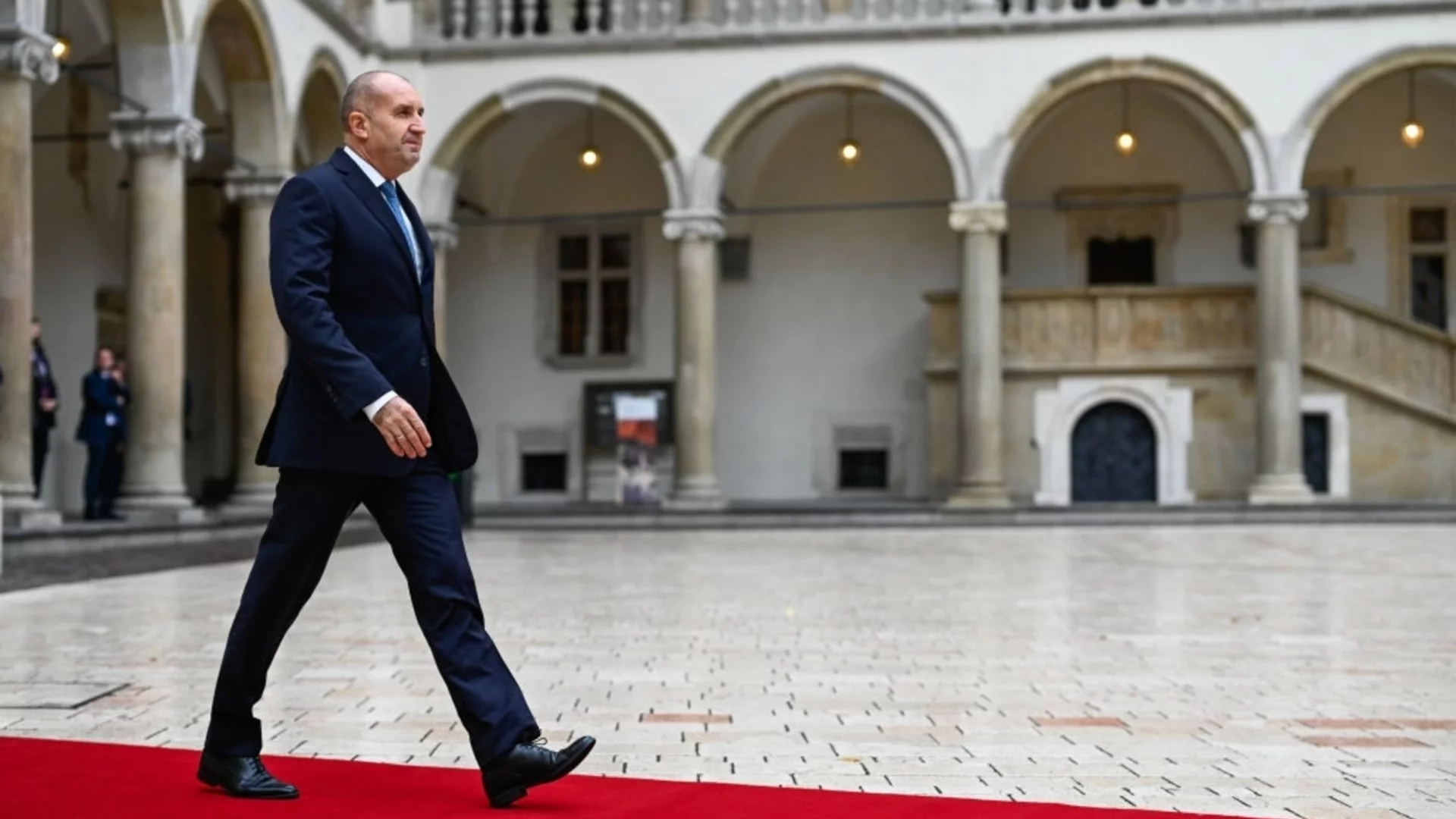 "Присъдата" на Украйна за Радев: Руската носталгия срещу компромиса с ЕС и НАТО