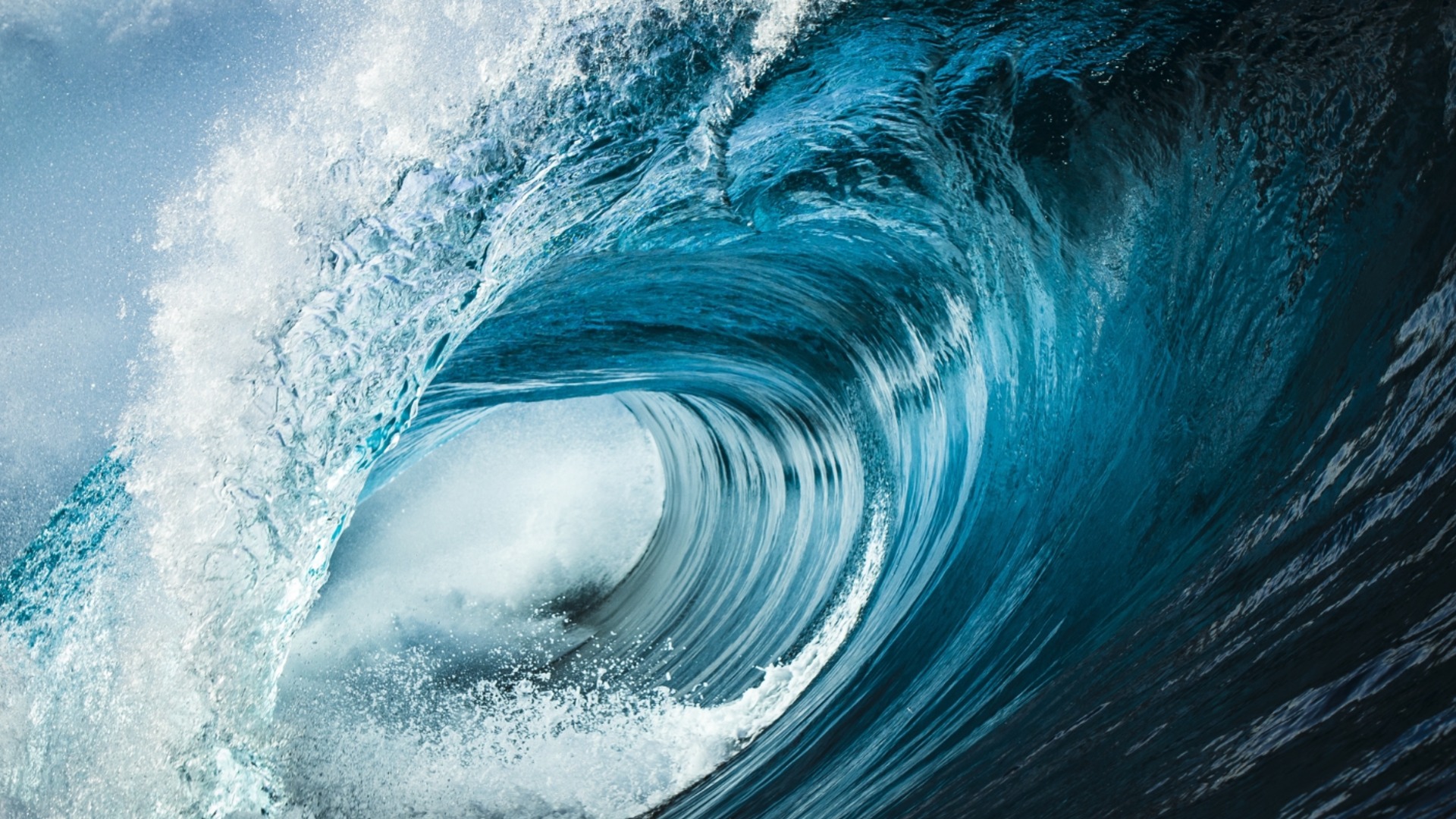 Учени разкриха произхода на огромно океанско течение, което носи сто пъти повече вода от всички реки в света, взети заедно