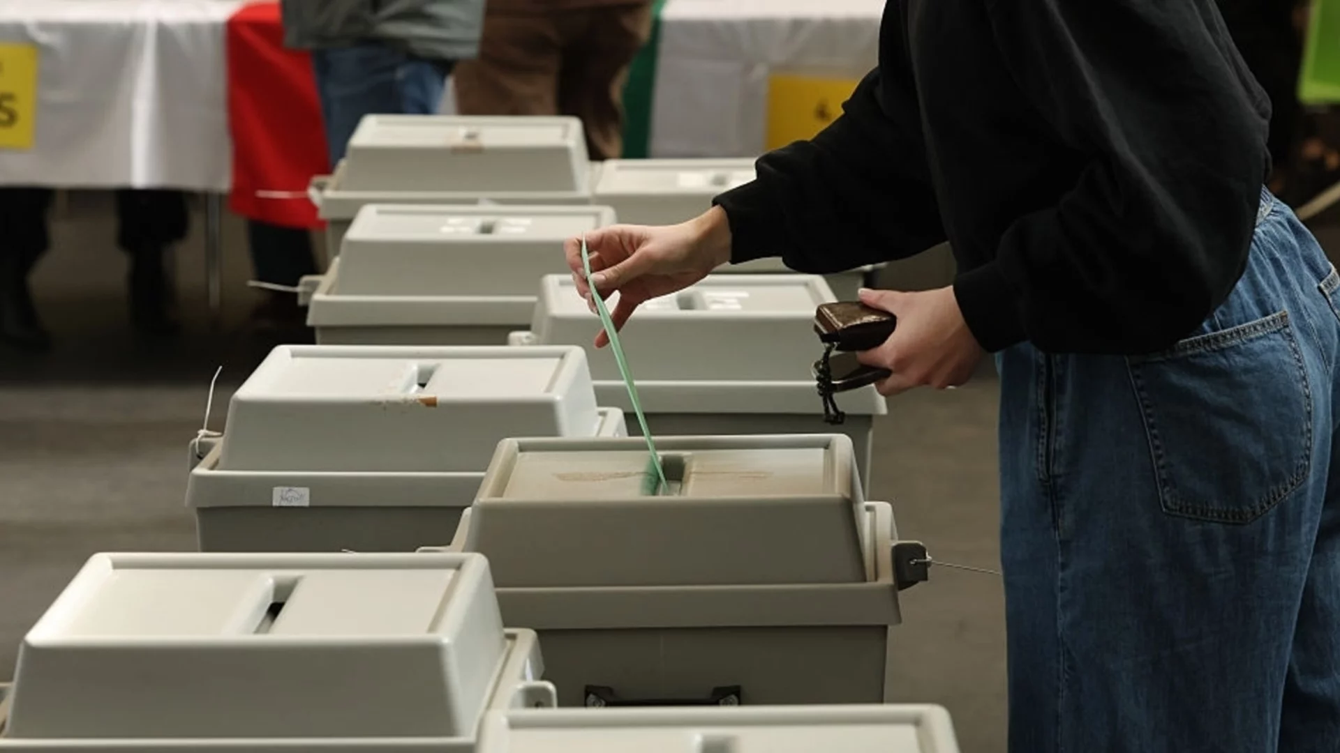 Доживотна заплата за политиците: Референдум в Европа заплашва пожизнената държавна издръжка