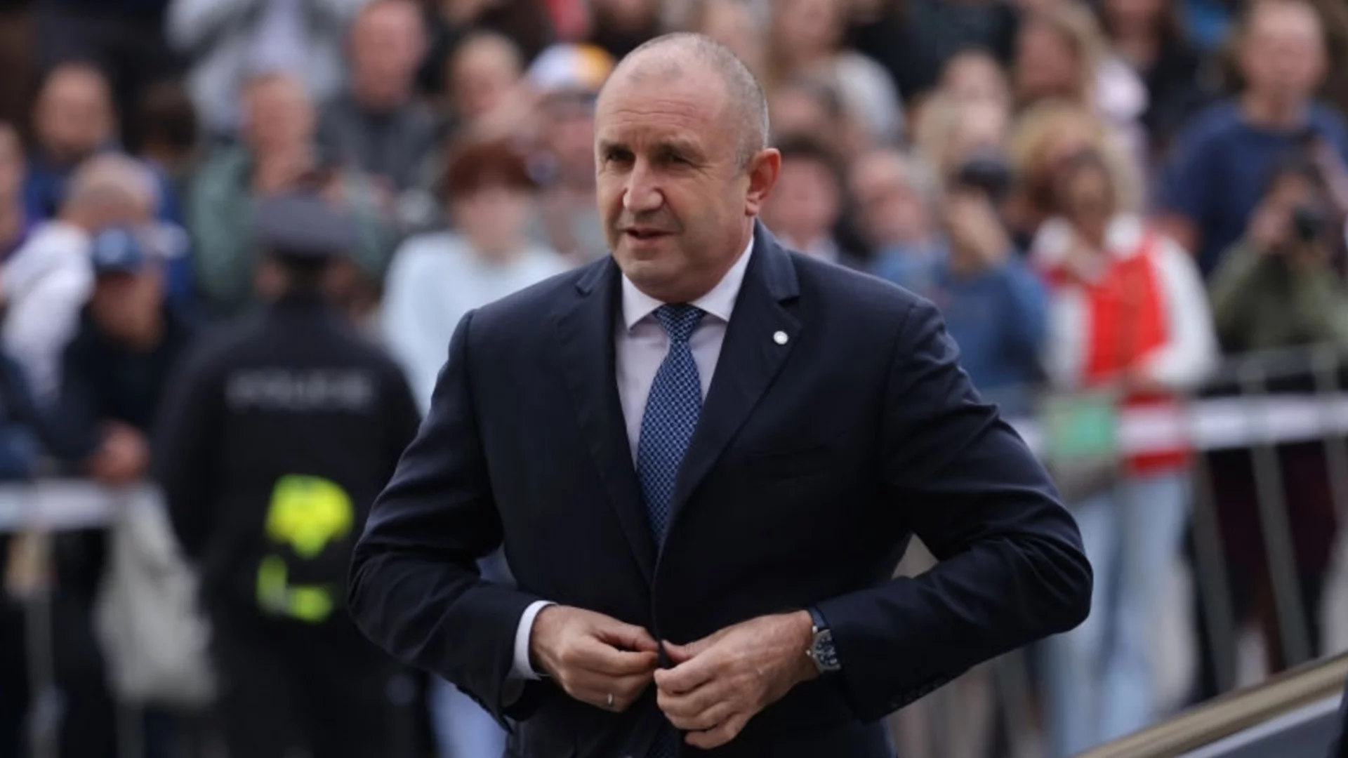 "От кухнята" на Брюксел: България е тежко зависима от еврофондовете и "следващият приятел на Путин" ще внимава