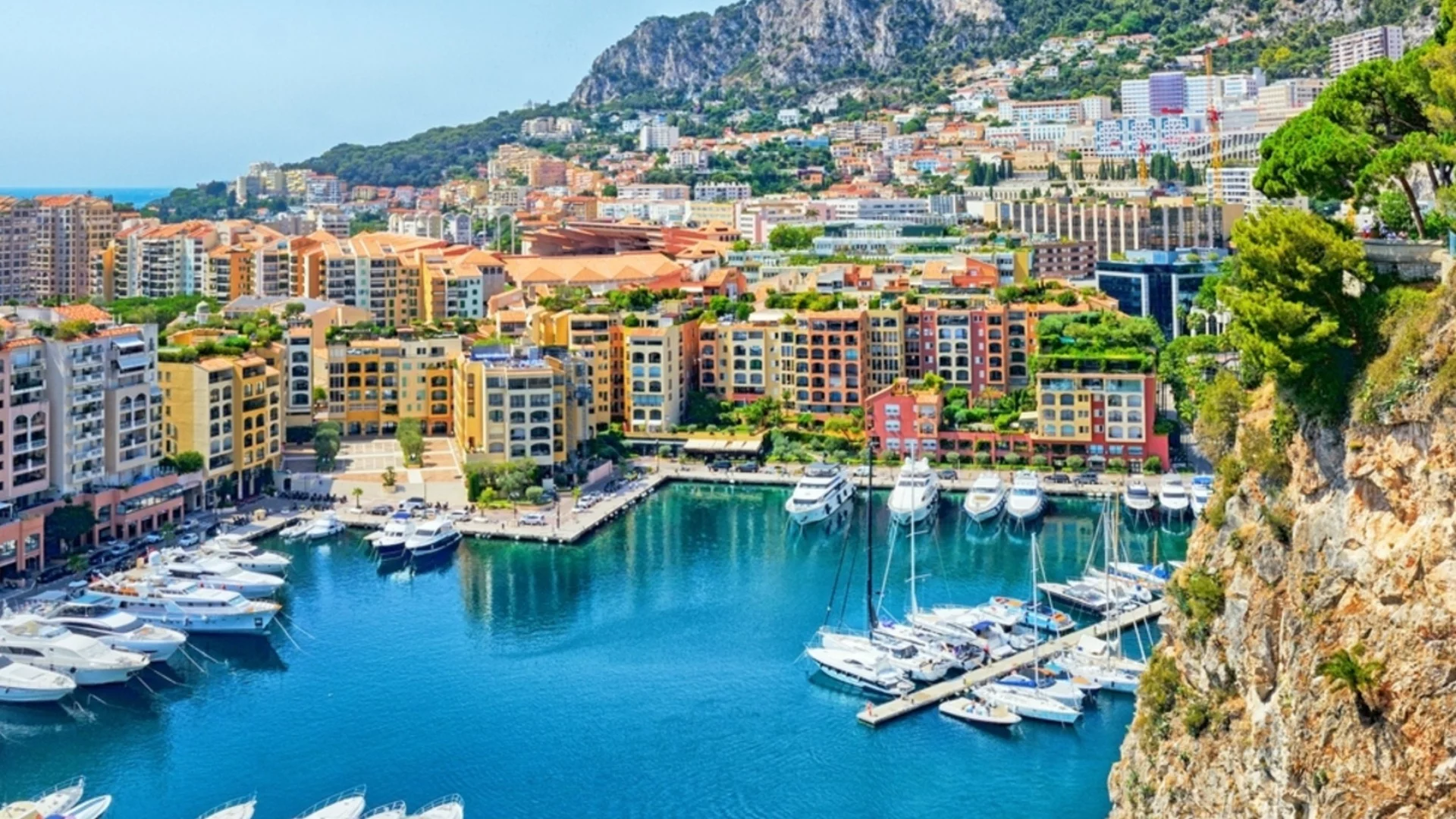 Най-богатият украинец купи апартамент в Монако за 550 млн. долара