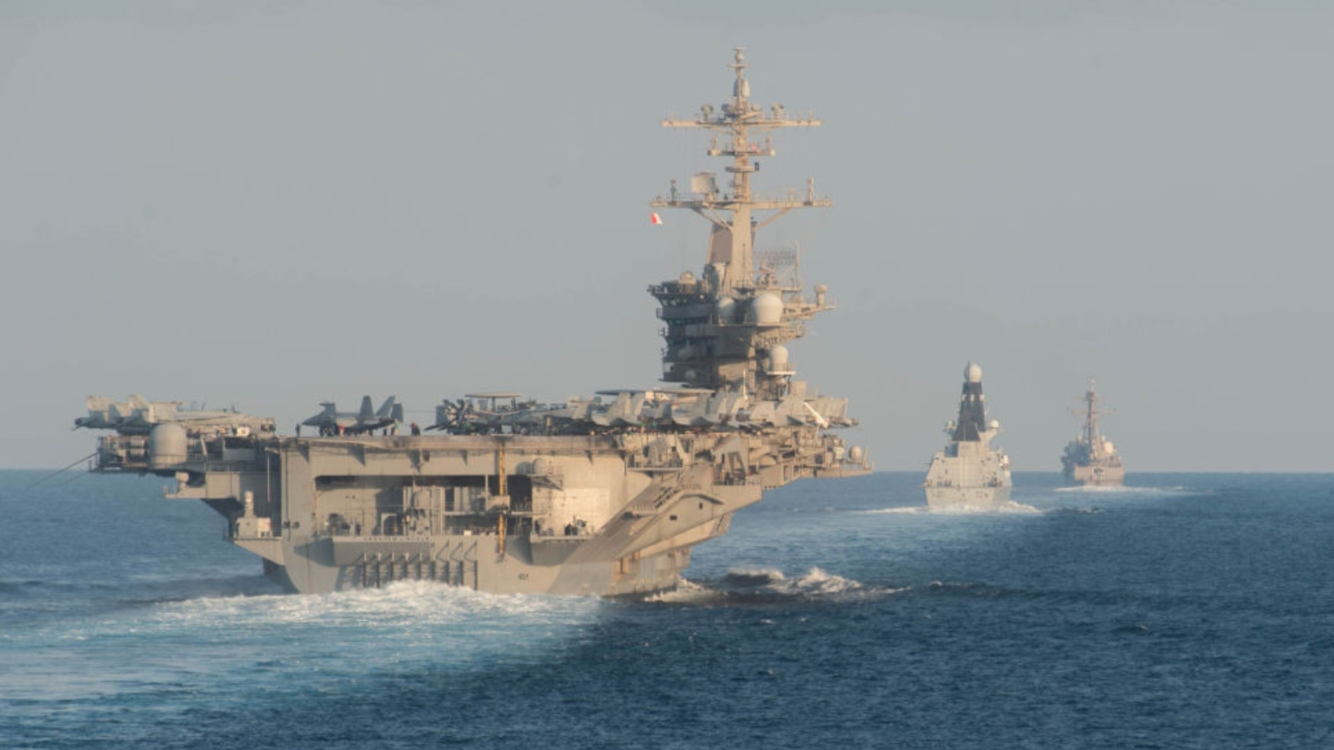 Пробив в сигурността на френския самолетоносач 