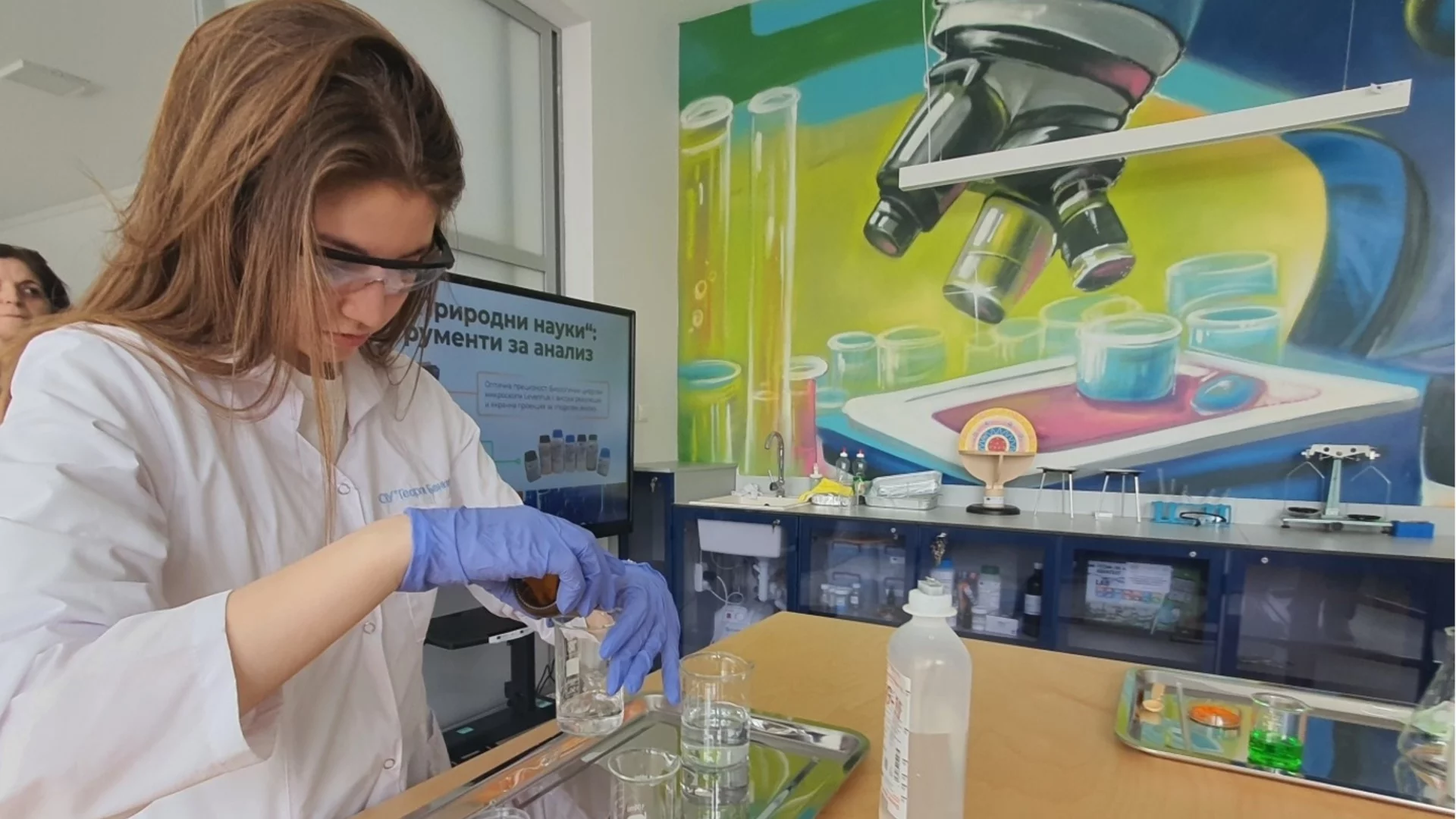 Иновативен STEM център отвори врати в Бургас