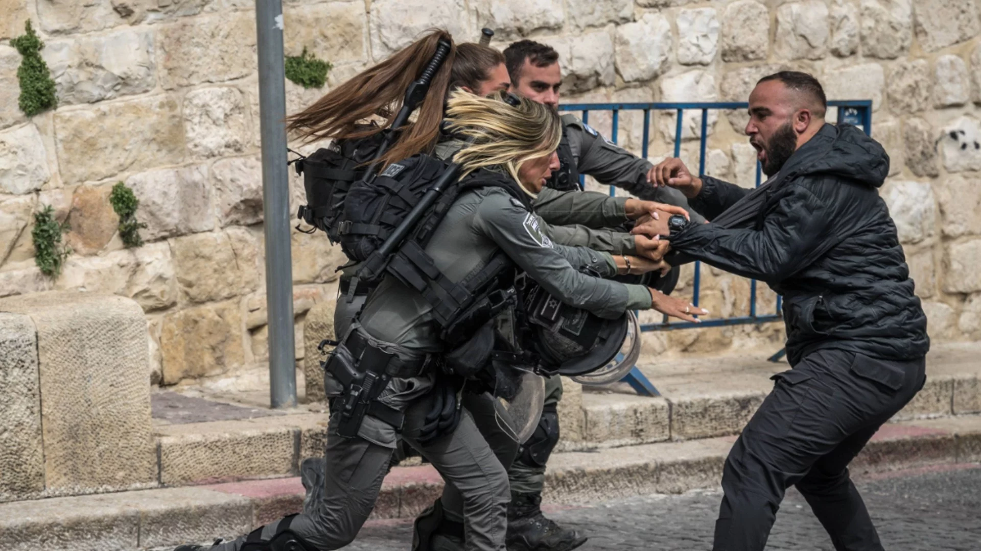 Отново убити палестинци от израелски заселници на Западния бряг