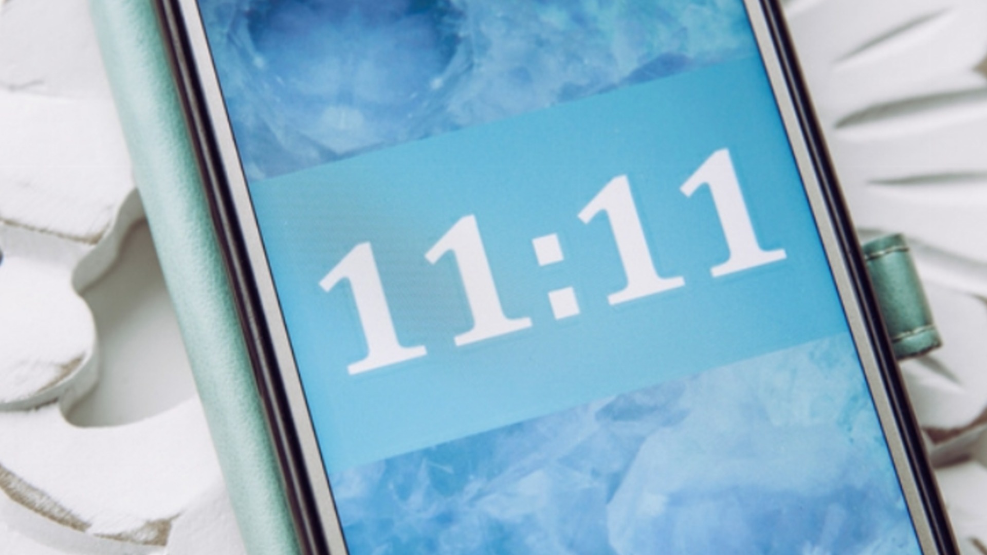 Вселената прави чудеса, за да ни подкрепи: Синхронност и хиляда невидими помагащи ръце