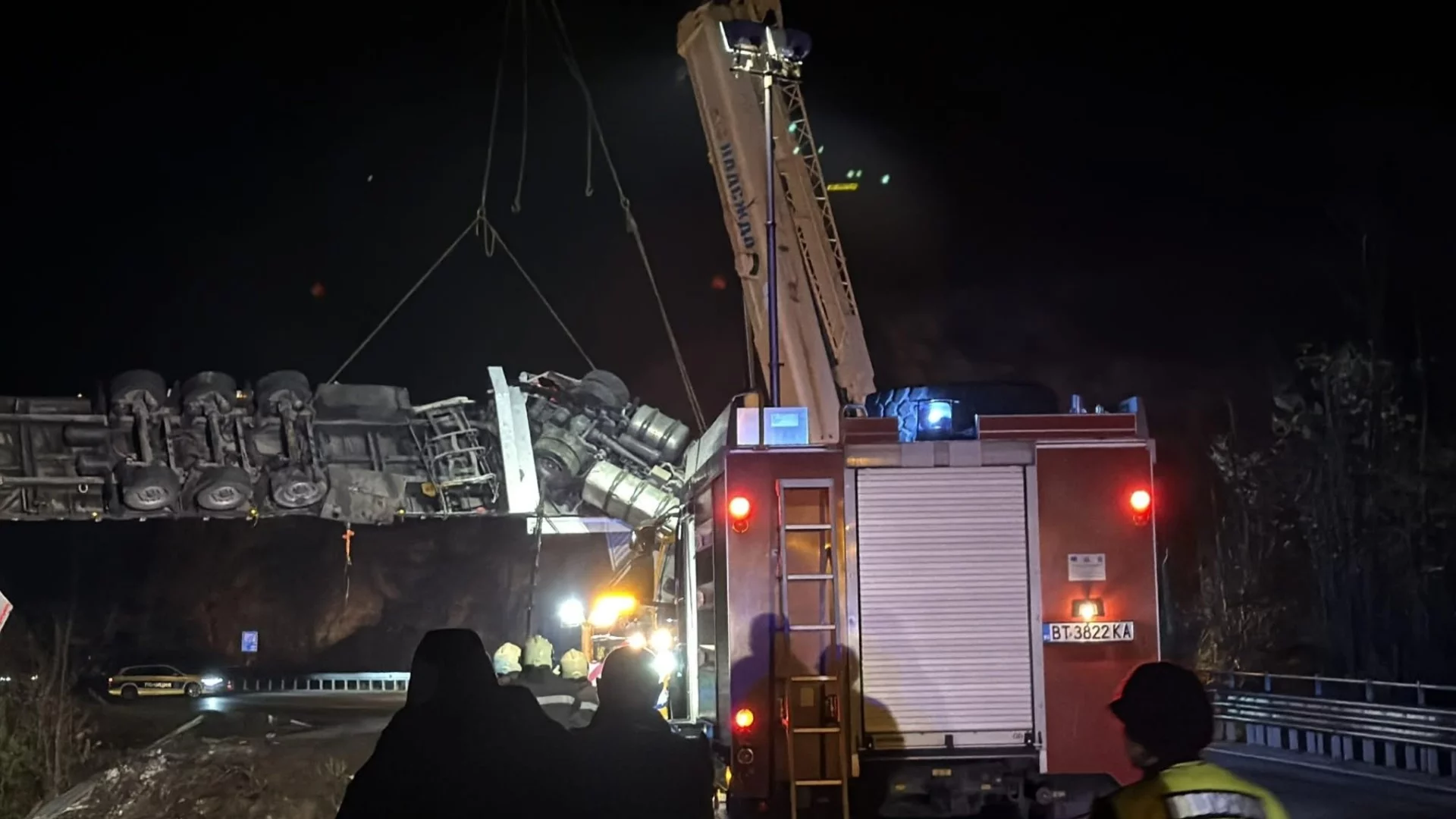 След тежка нощна катастрофа: Отвориха Прохода на републиката