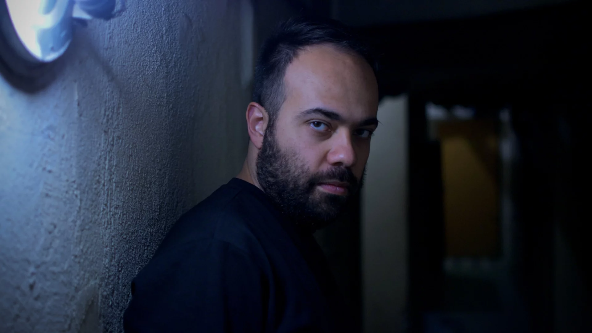 Крис Шарков: За мен е важно актьорът да е с будни рефлекси