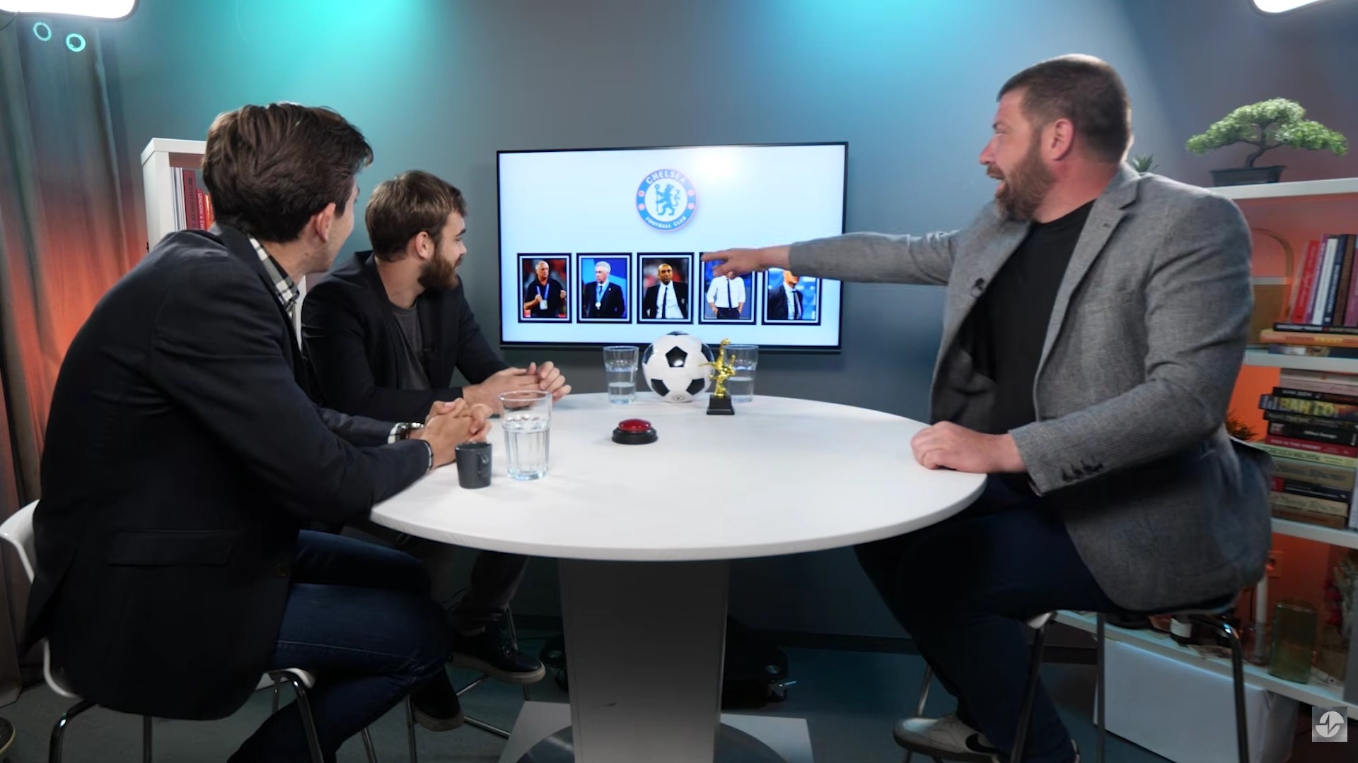 “Добре, интересна е тая игра! Как пък толкова бързо го позна?“: Нова драма в играта “Кой съм аз“ (ВИДЕО)