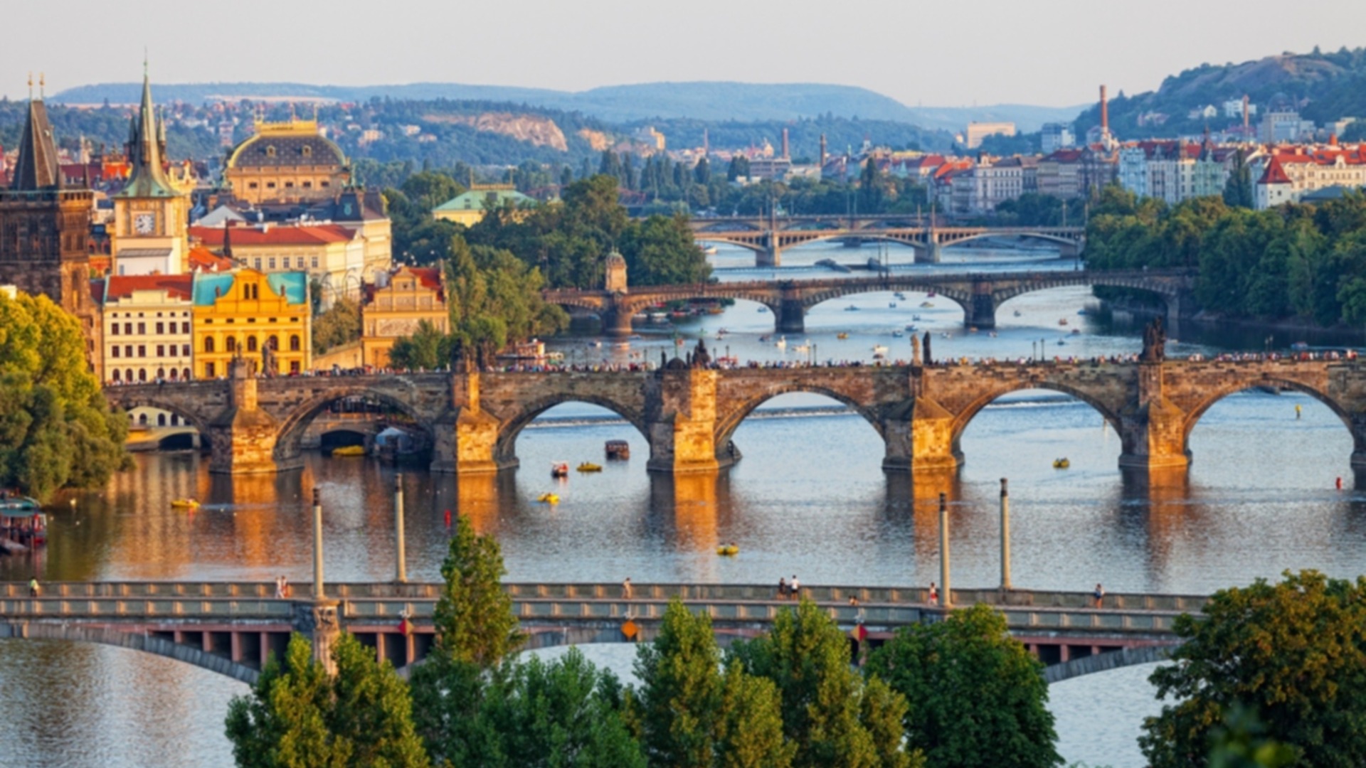 Кой е градът с най-много мостове - повече от 2500