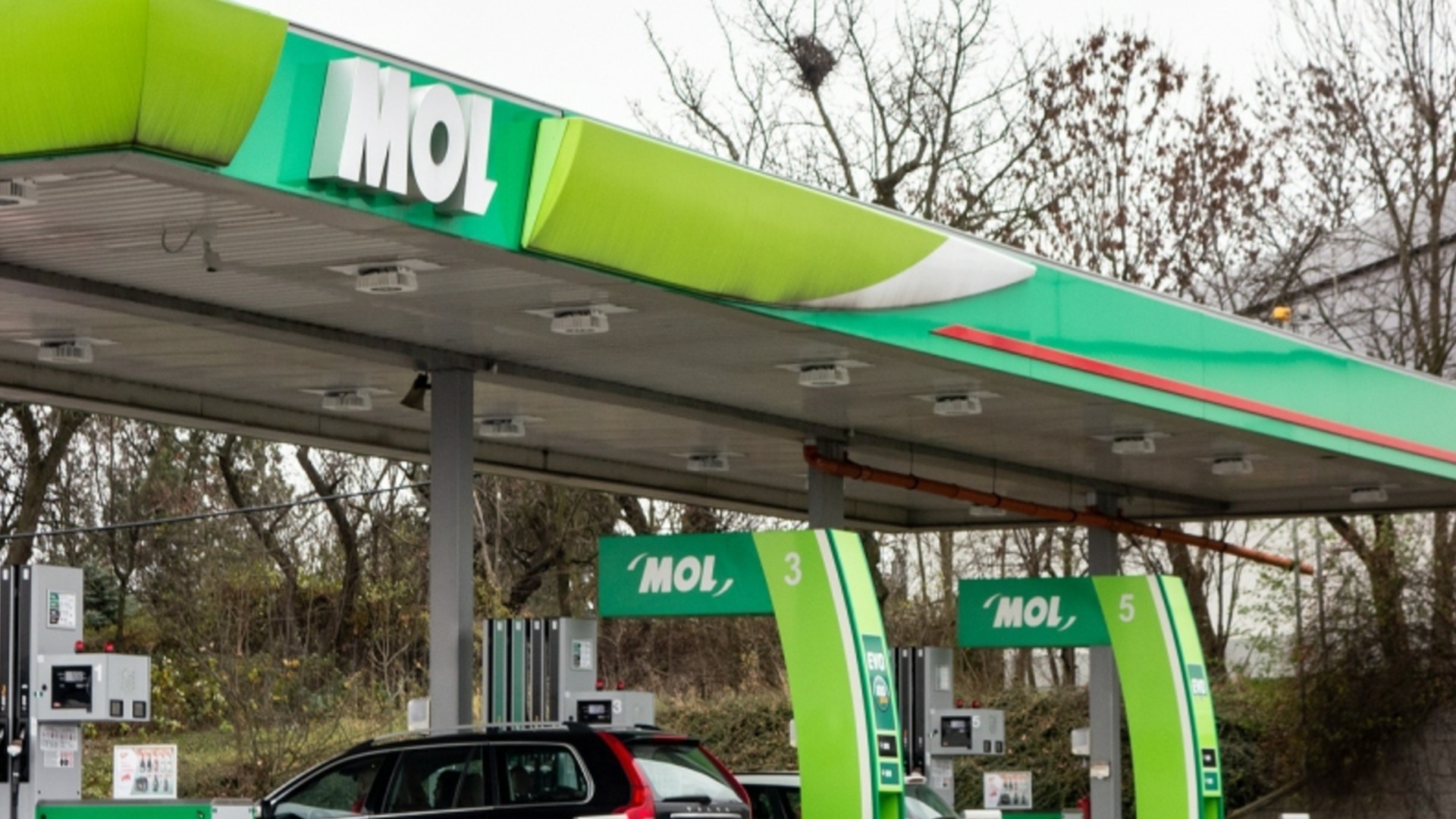 Украйна ще възобнови доставките за Унгария и Словакия по нефтопровода 