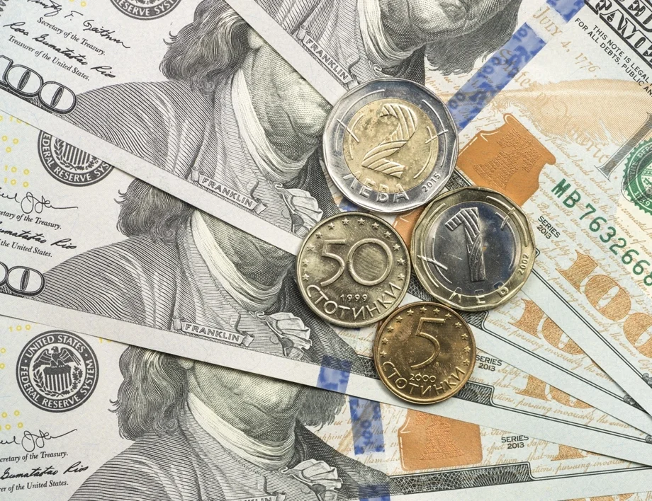 Долар - евро. Колко струва един щатски долар към едно евро днес, 22 април /валутен калкулатор/