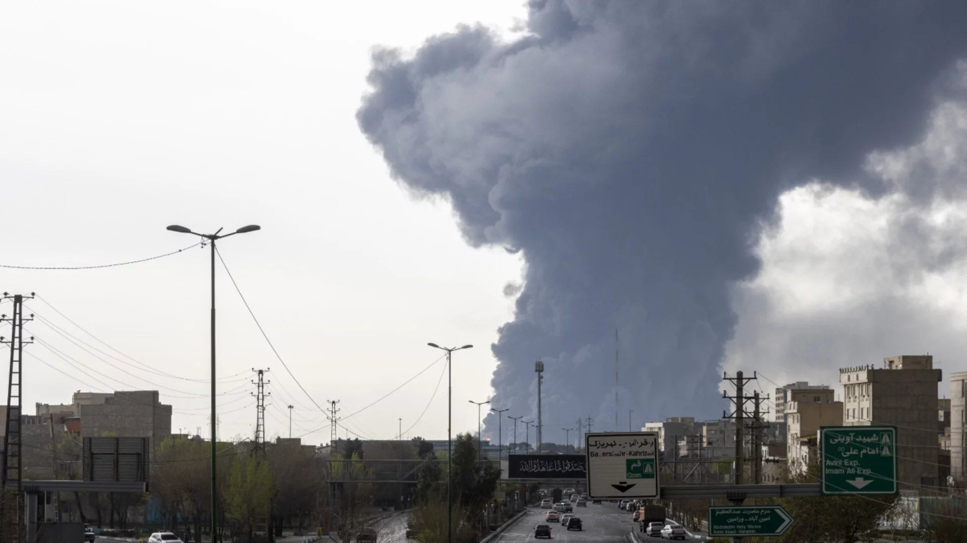 Възобнови ли се войната в Иран: Техеран активира ПВО (ВИДЕО)