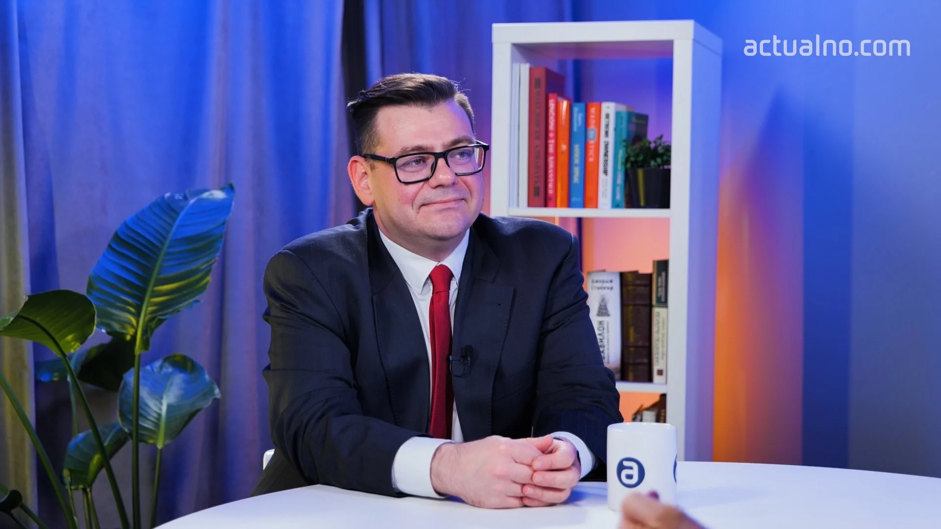 Мафията, страхът у Сарафов, свръхочакванията от Радев: Анализира Теодор Славев (ВИДЕО)