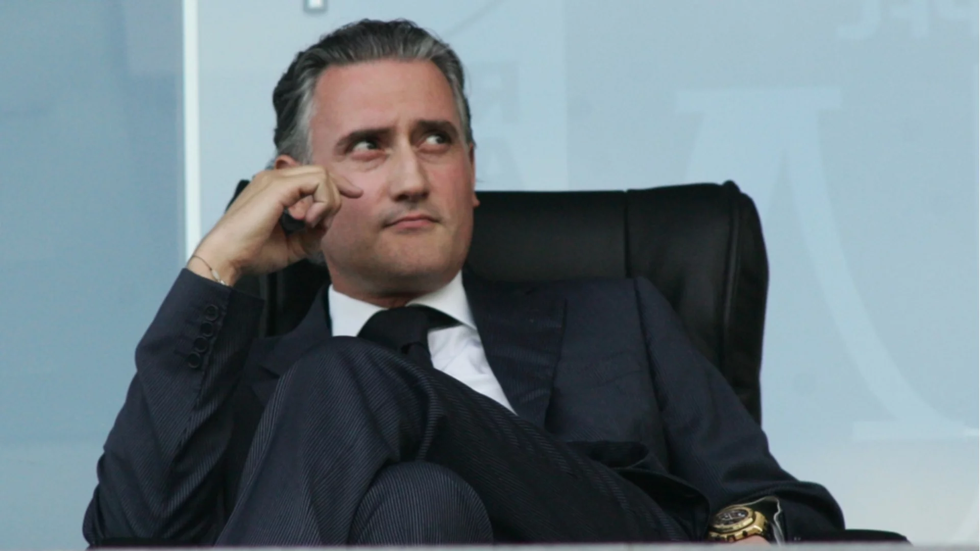 Ще хвърлят ли кърпата Домусчиеви? Бивш треньор на Лудогорец очаква генерална промяна