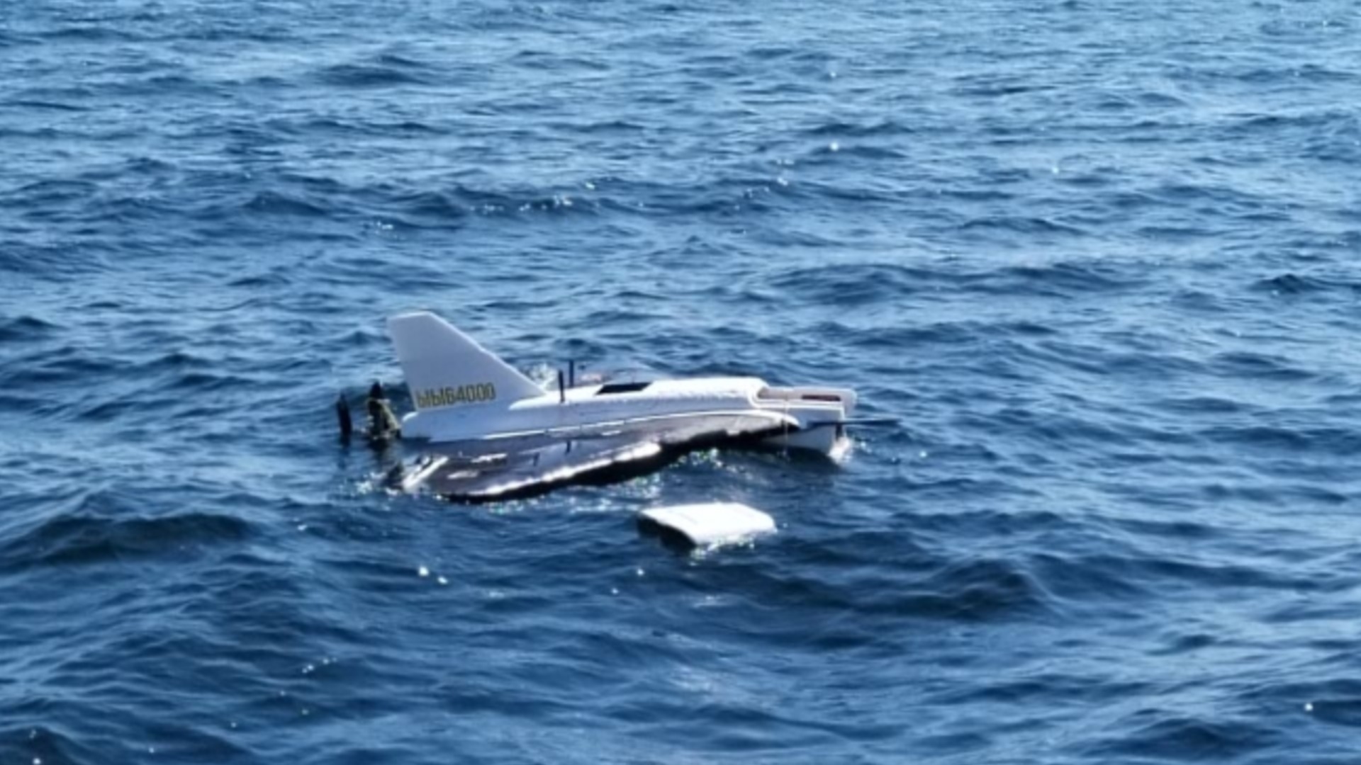 Военните реагираха на странен предмет в морето край Слънчев бряг (СНИМКА)