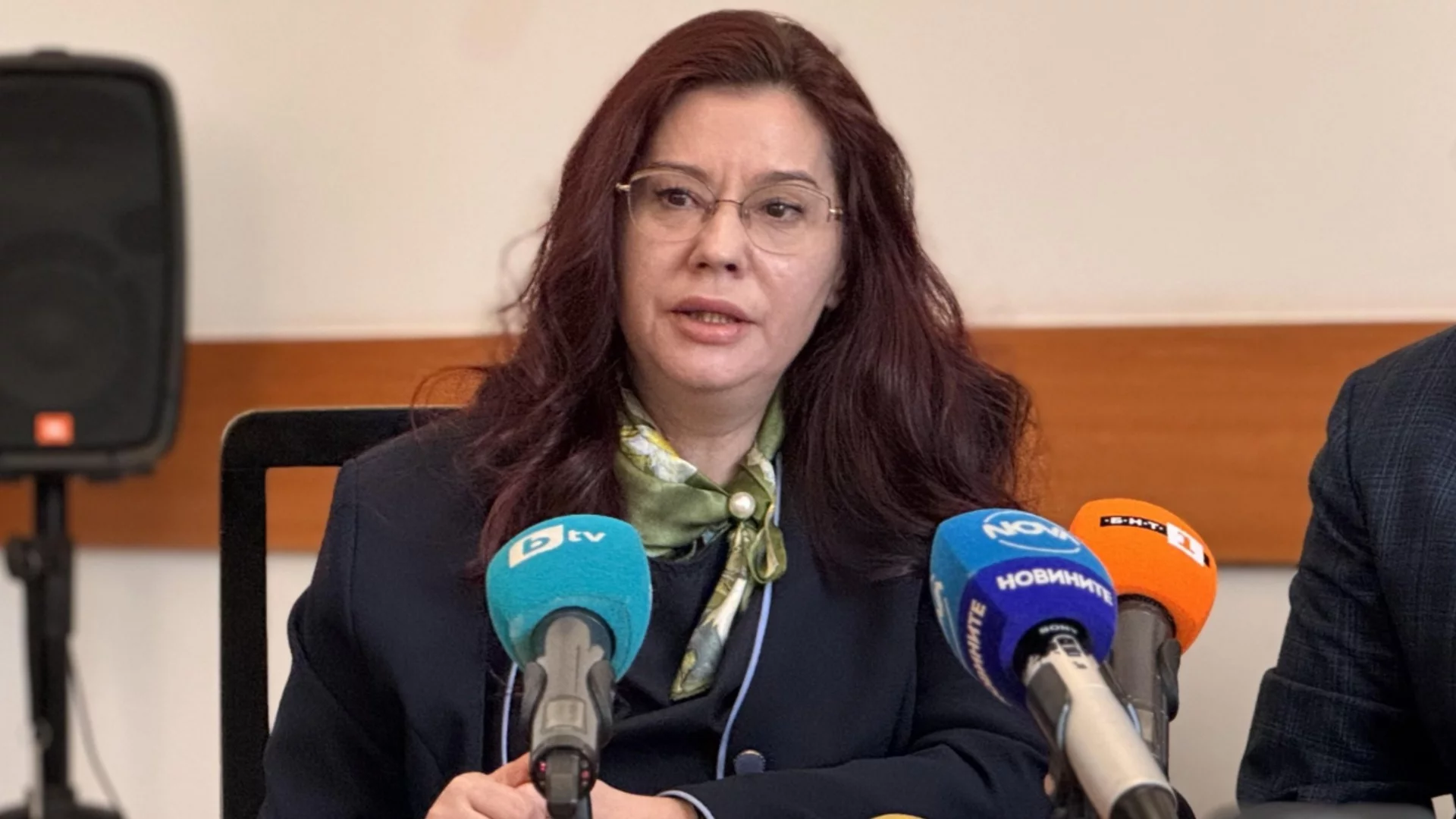 "Попътен вятър в източването на касата": Лекарски брожения срещу нов-стар кадър начело на СЗОК