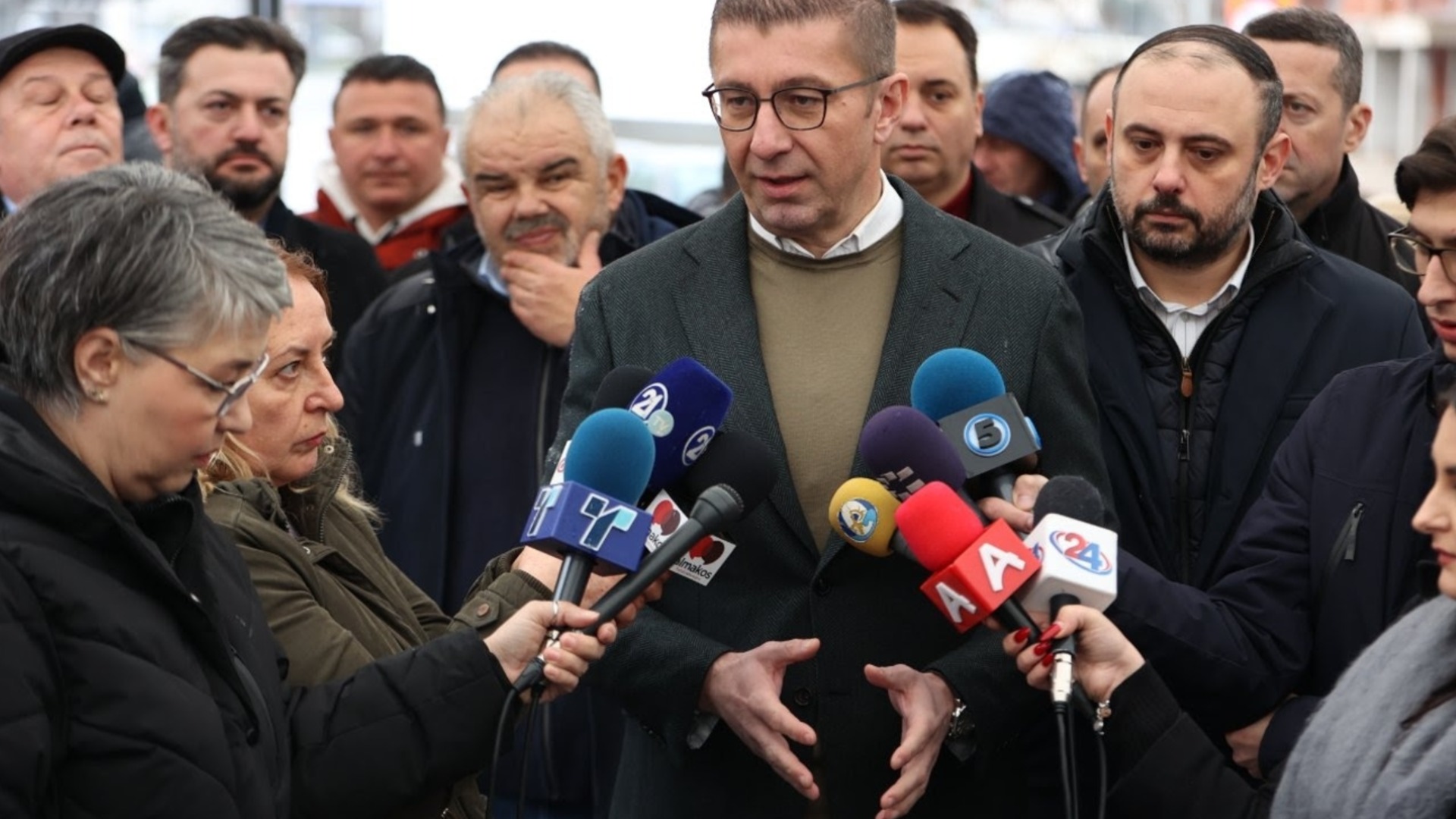 Македонският вицепремиер по добро управление избяга от Мицкоски