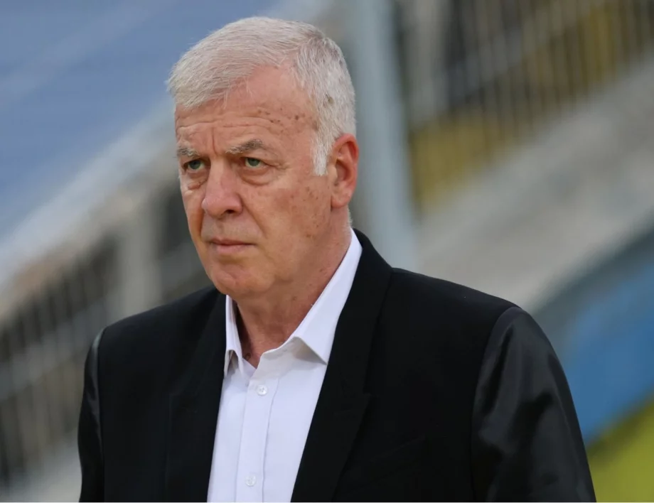 Сираков сдаде властта: Атанас Бостанджиев е новият собственик на Левски!