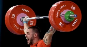 "Опитаха да го направят трудно, но...“: Как Насар отвърна на удара след златото?