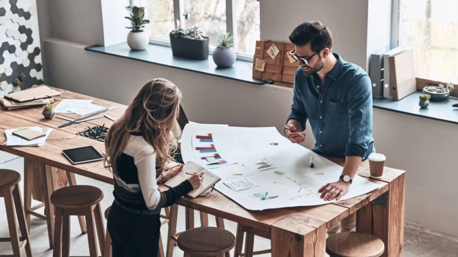 Ремонтите и имотите