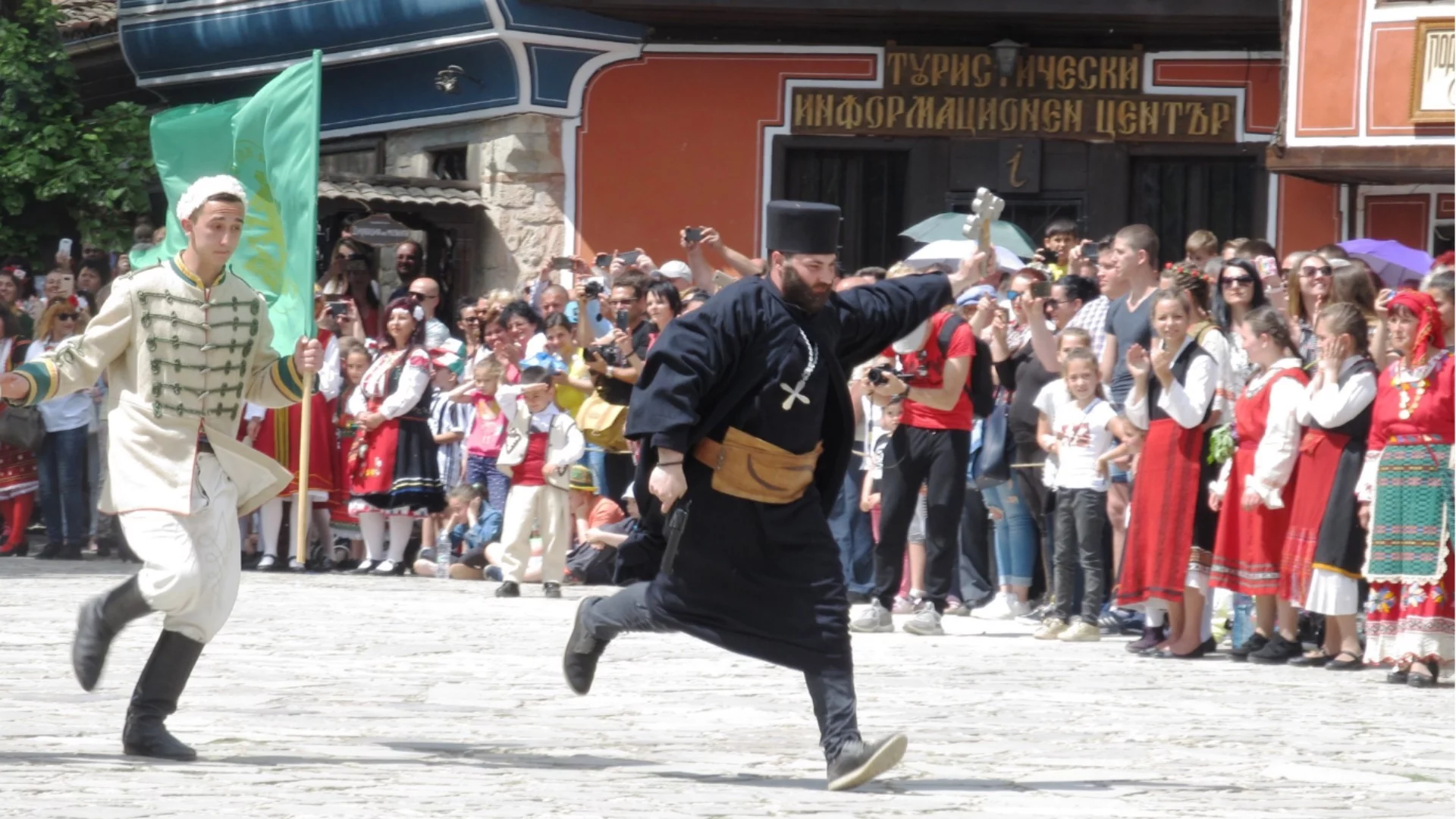 Правителството предложи 20 април за официален празник