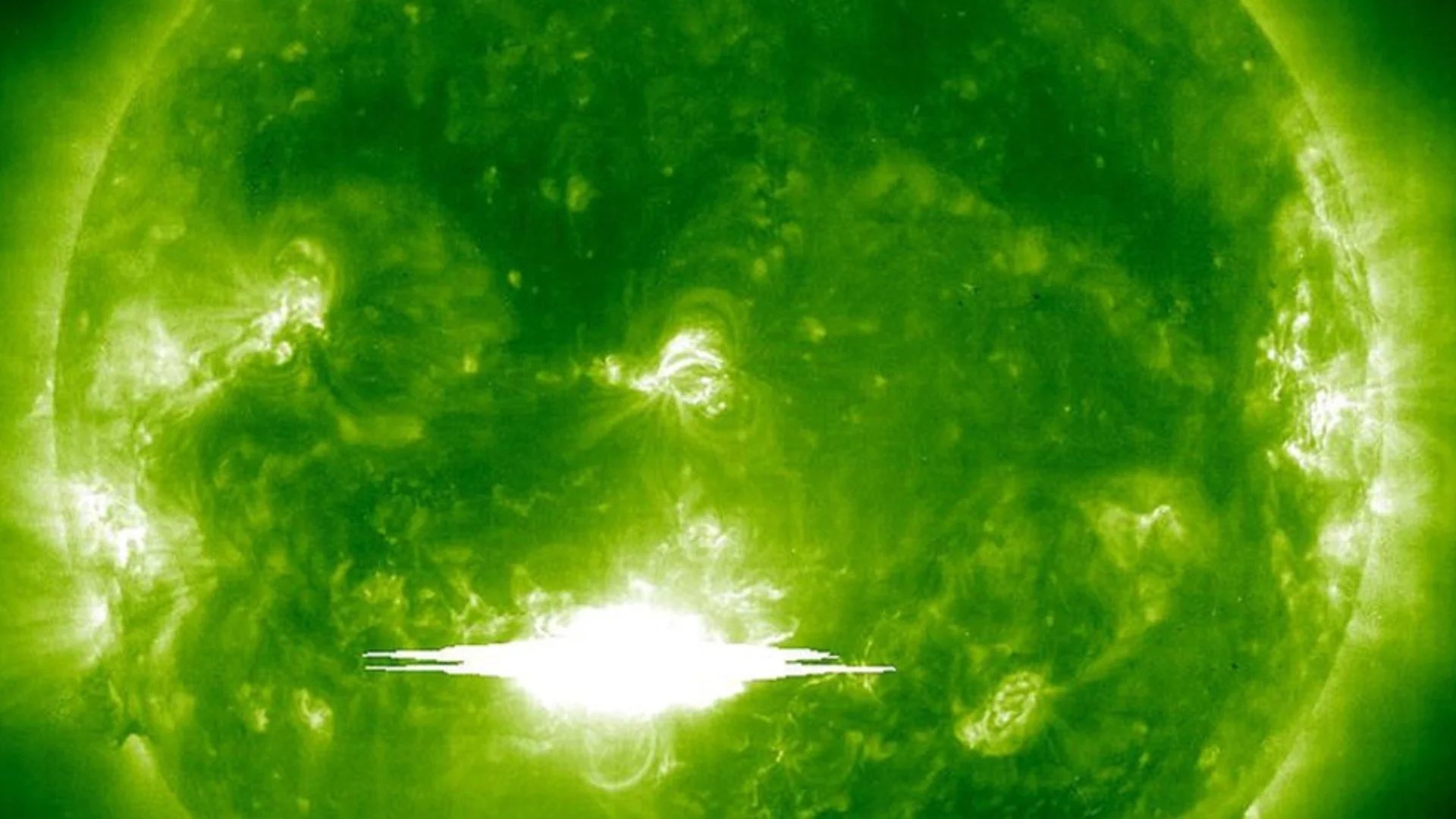 Магнитна буря за понеделник, 27 април 2026: Прогноза от САЩ