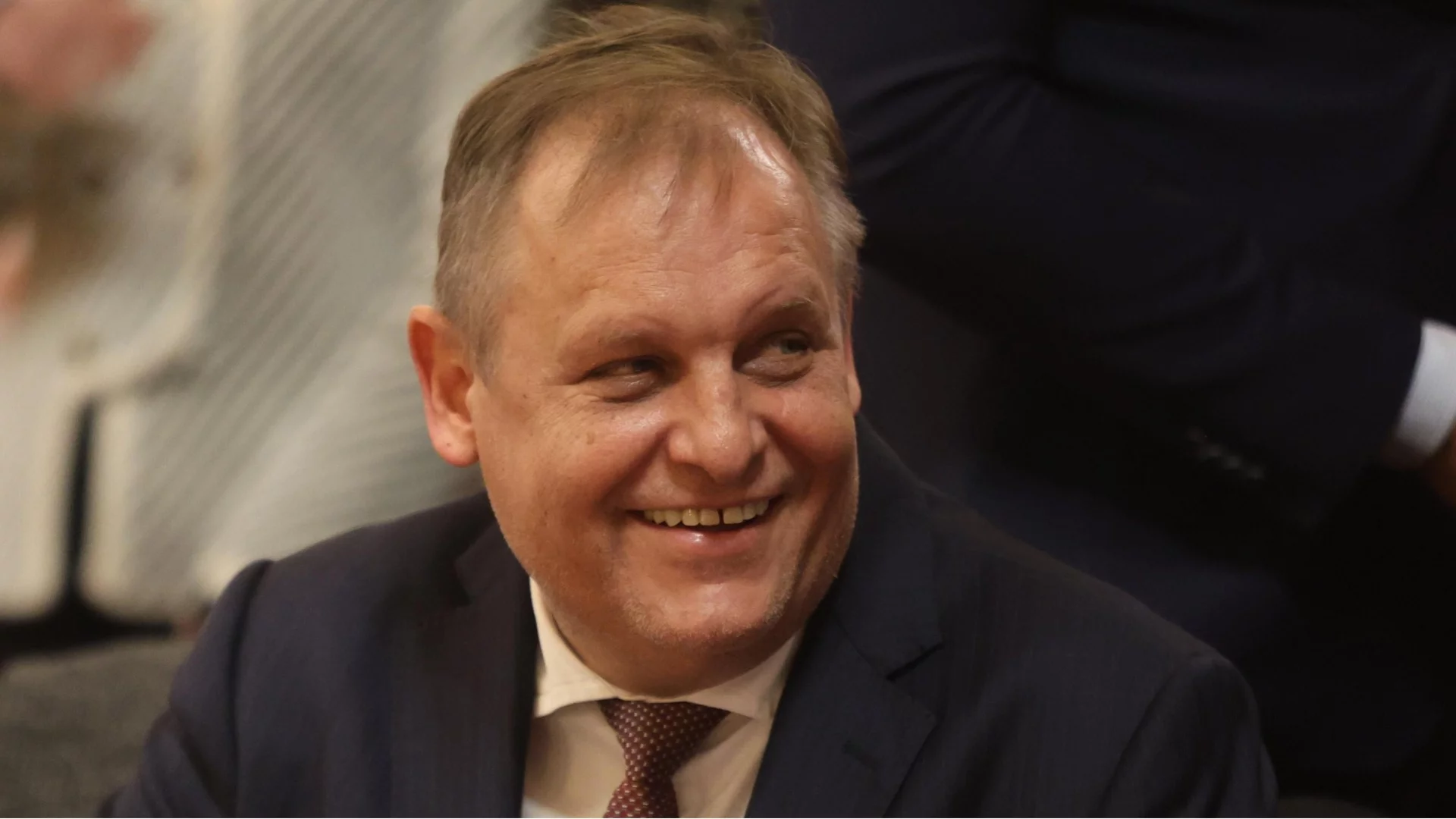 "Торба с 600 бона" и гласът на Георги Чолаков: Корупционен трус удари ВАС, сезираха новия главен прокурор (АУДИО)