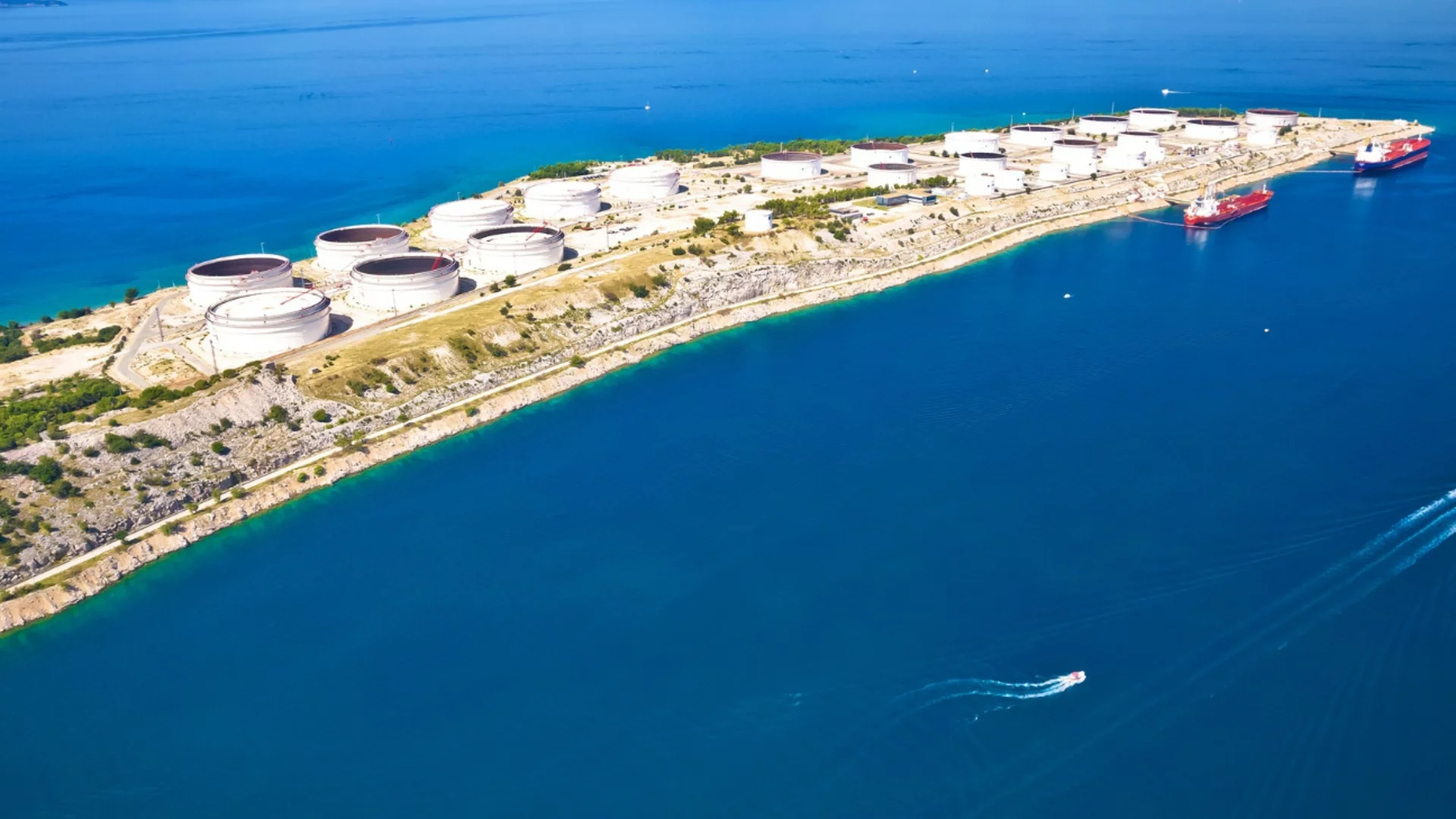 Пазарът на втечнен газ ще остане напрегнат до 2027 г.: Анализ