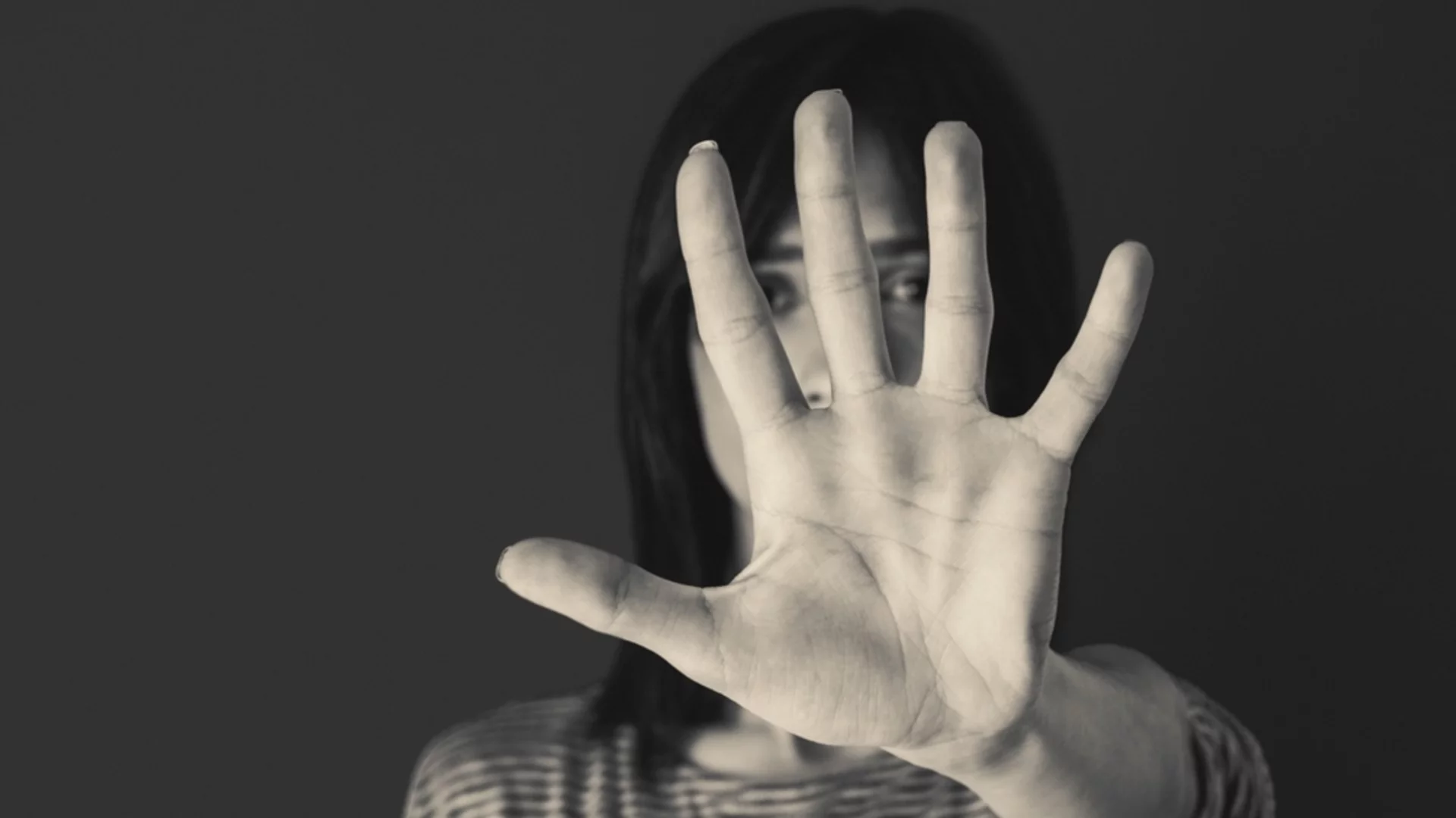 Убиват в Украйна, убиват и у дома: 40% ръст на домашното насилие в Русия