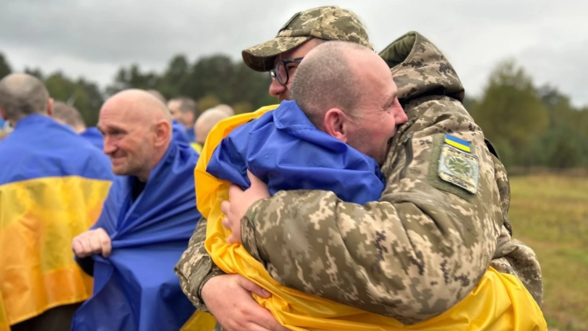 Украйна и Русия си размениха по 193 военнопленници (СНИМКИ)