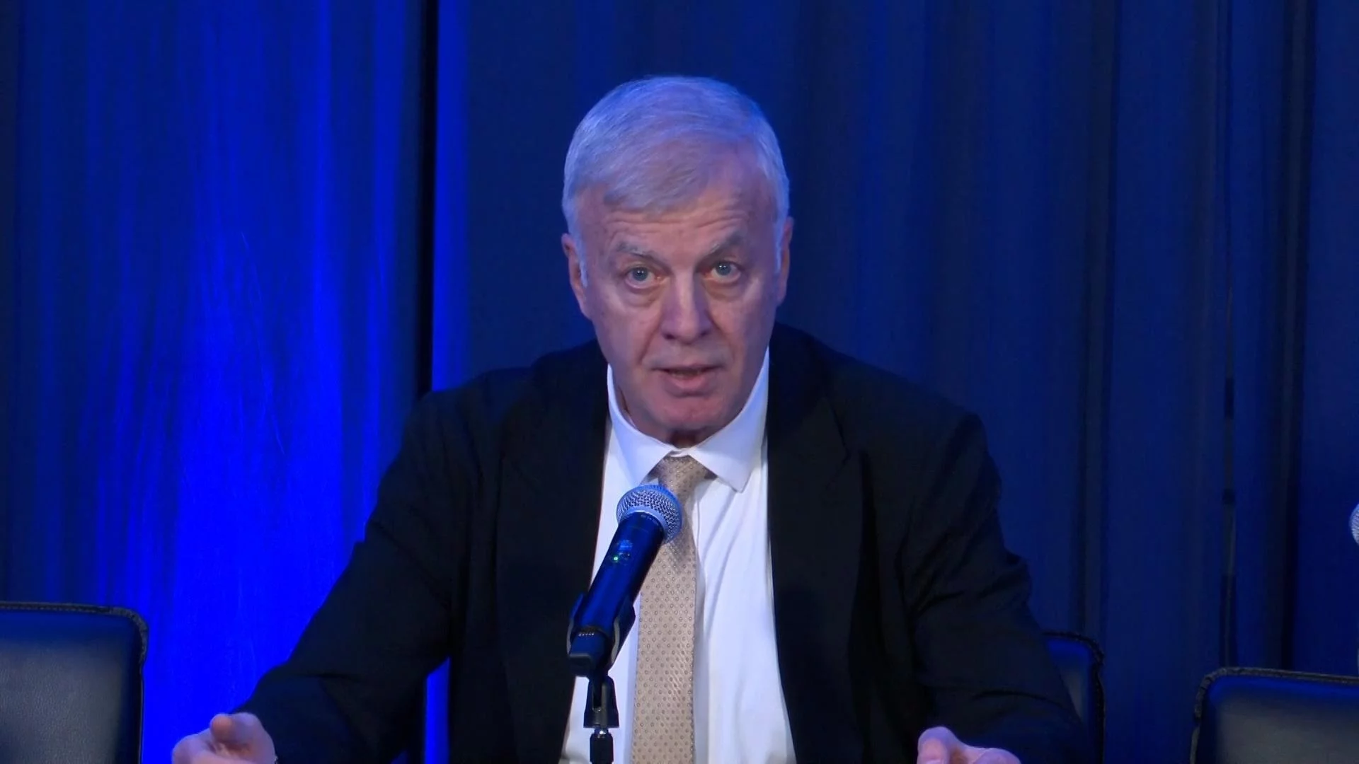 "Левски вече е шампион, просто чакаме математиката"