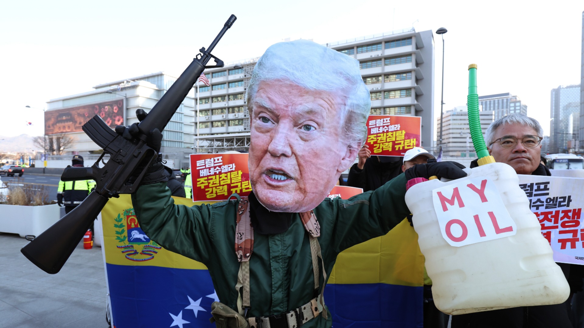 Обвиниха американски войник, опитал се да спечели пари на гърба на Мадуро