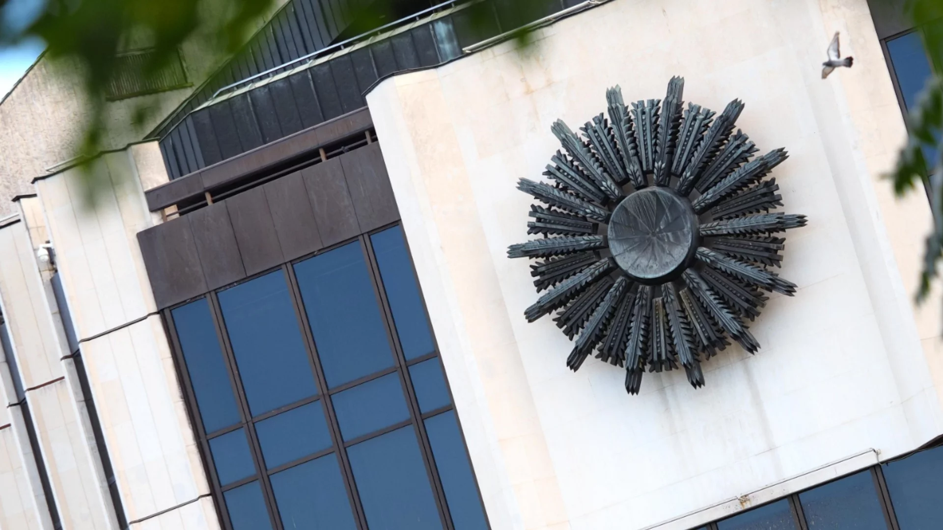 Дете падна от високо в района на НДК