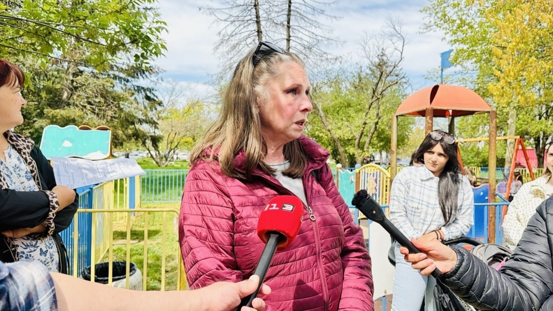 Кметът на Русе спря процедурата по преместване на детската площадка в кв. „Здравец Изток“