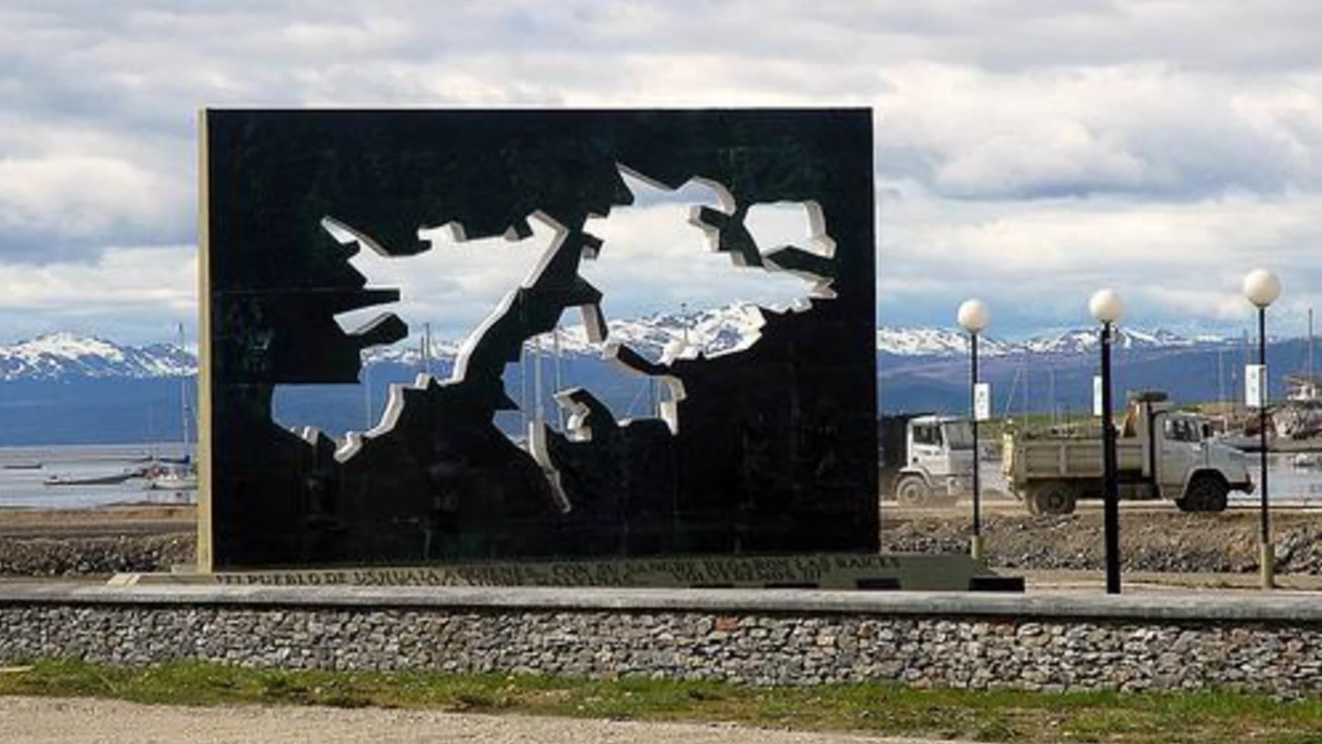 Аржентина води преговори с Великобритания за Фолкландските острови