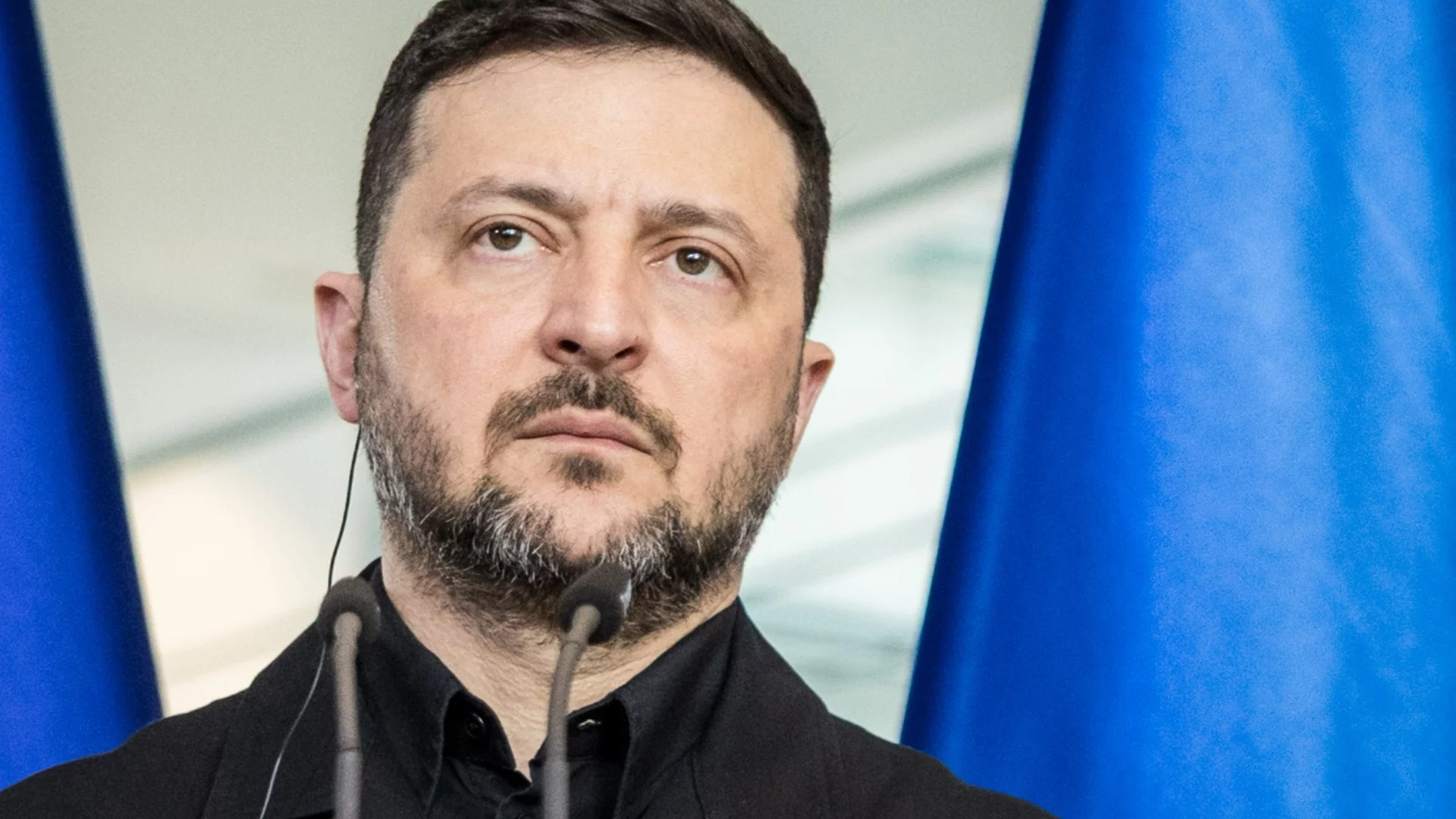 Украйна е готова за тристранни преговори с Русия и САЩ в Азербайджан