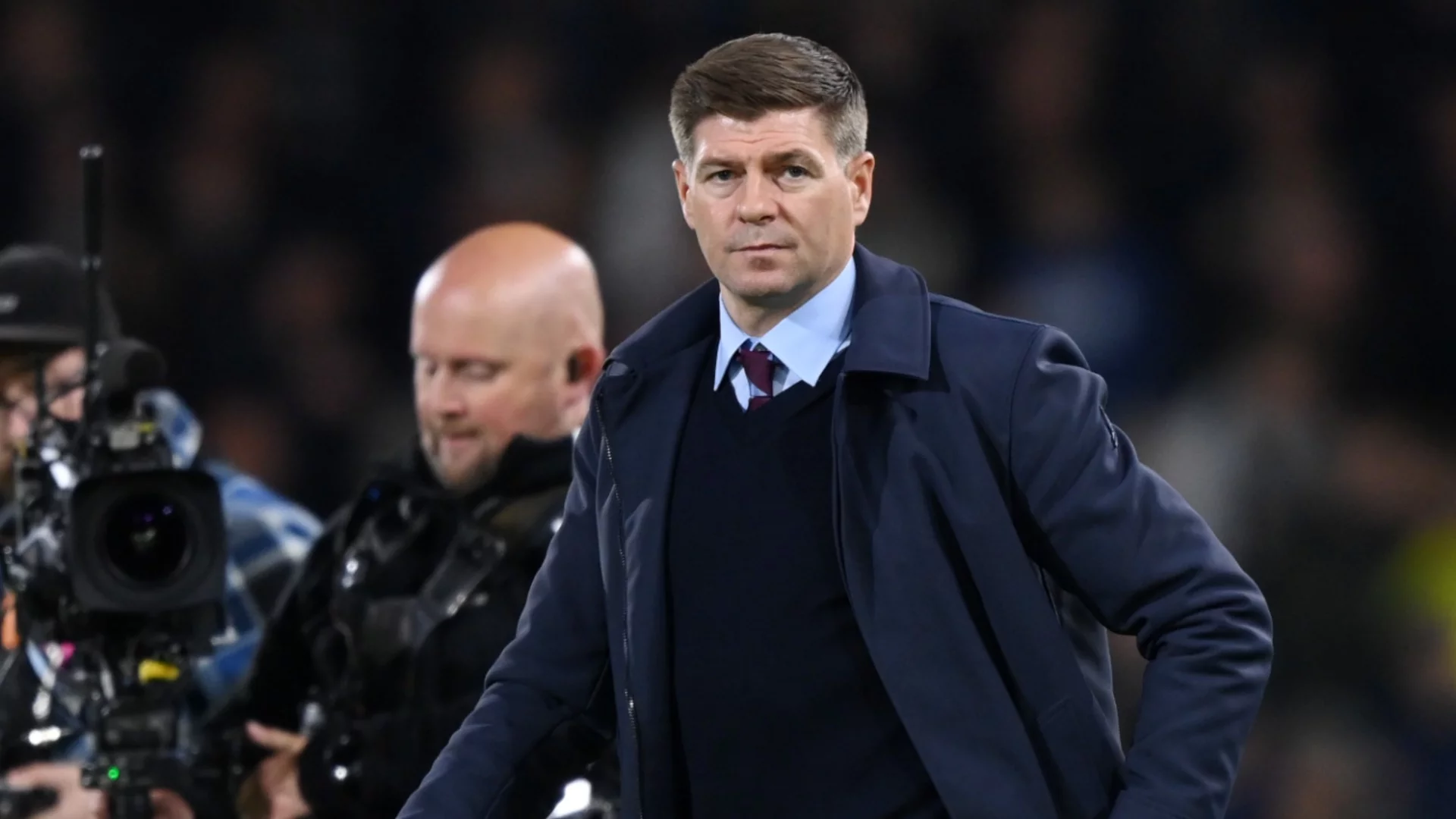 Стивън Джерард може да се завърне край тъчлинията - поема бедстващ тим от Висшата лига