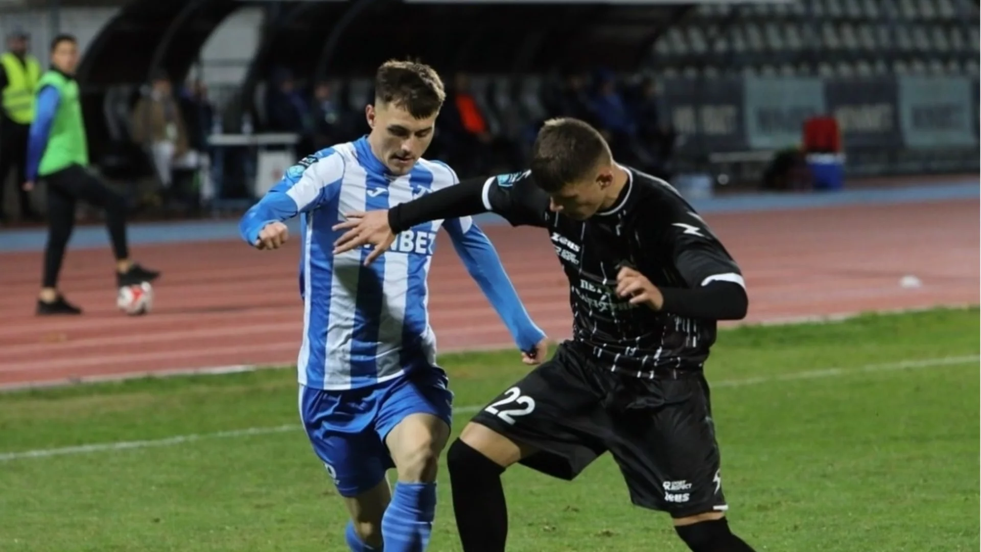 Лидерът във Втора лига се провали гръмко, но ЦСКА II спъна основния преследвач