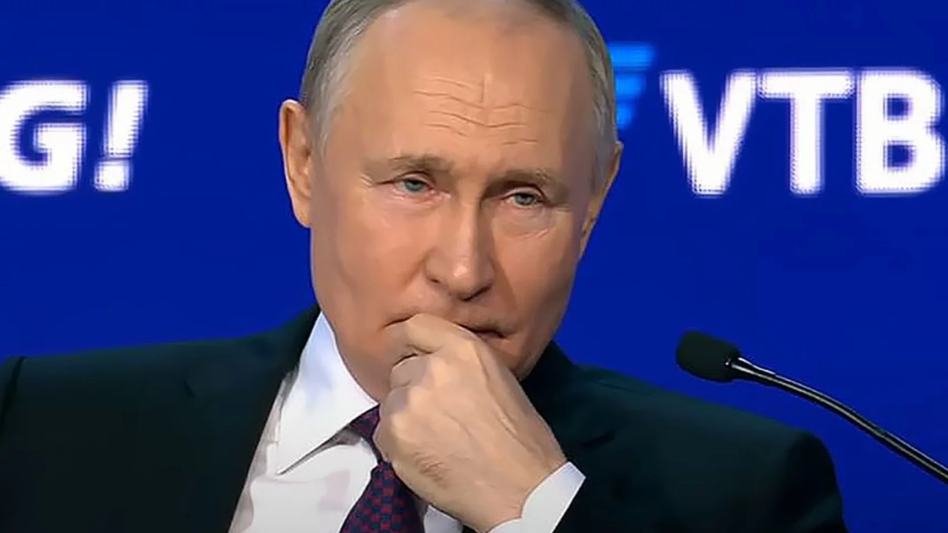 Украйна в капан: Западът финансира едновременно ВСУ и военната машина на Путин