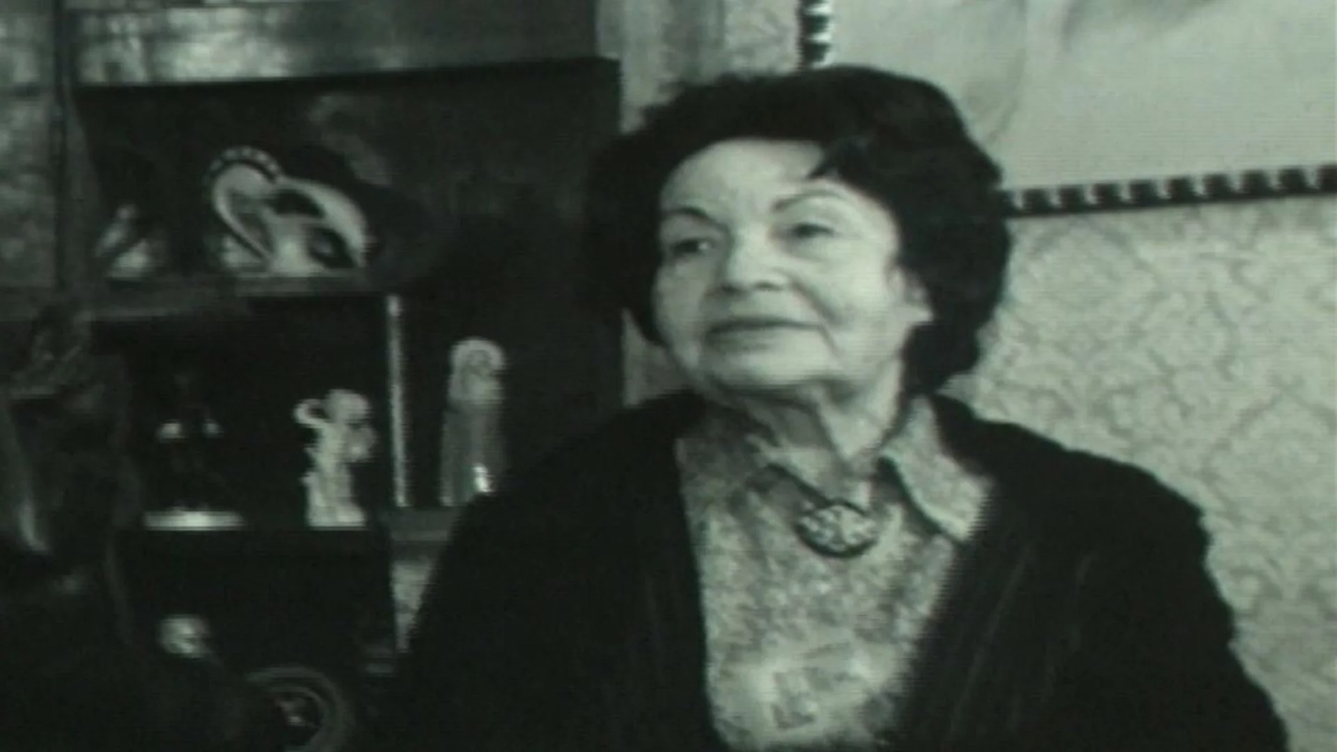 Стихотворение на деня, 27 април, от Елисавета Багряна