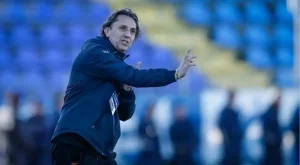 След близо седем месеца: Монтана счупи каръка и запази шансовете си за оцеляване