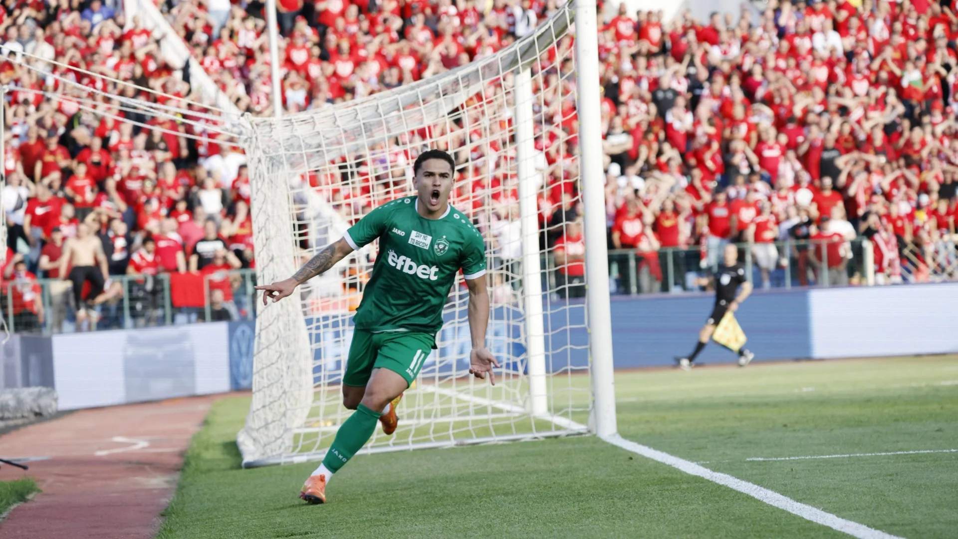 Двама от асовете на Лудогорец отпаднаха за реванша срещу ЦСКА за Купата