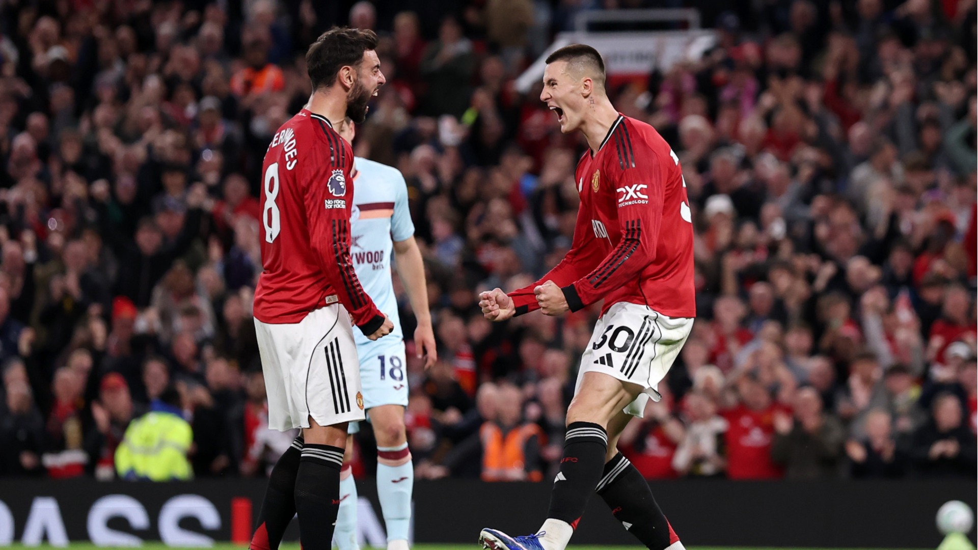 Юнайтед направи огромна крачка към голямата цел във Висшата лига