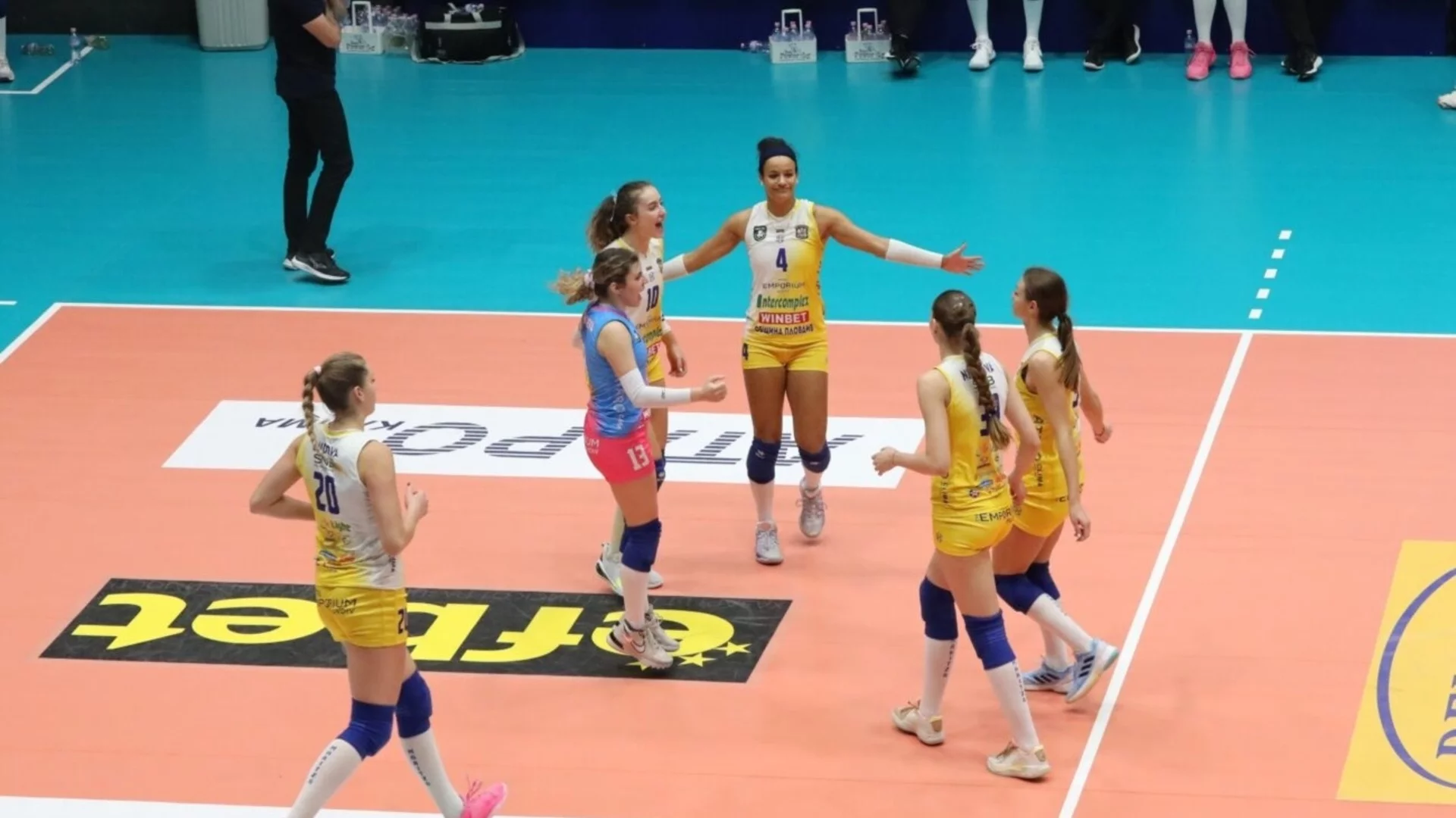 Женският клубен волейбол на България по стъпките на мъжкия футбол! Хегемон гони рекорда на Лудогорец