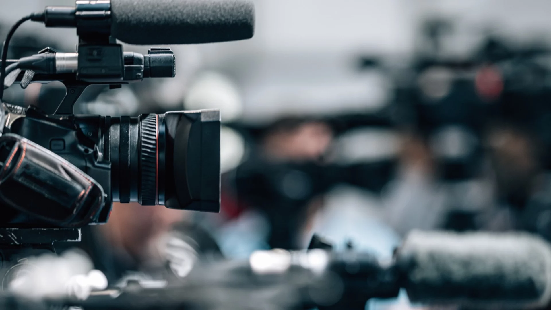 Румънската полиция започна лов на „огледални“ новинарски платформи