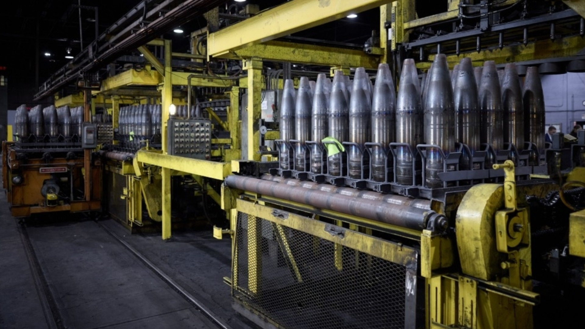 Оръжеен бум: Германия скоро ще е пред САЩ по производство на снаряди