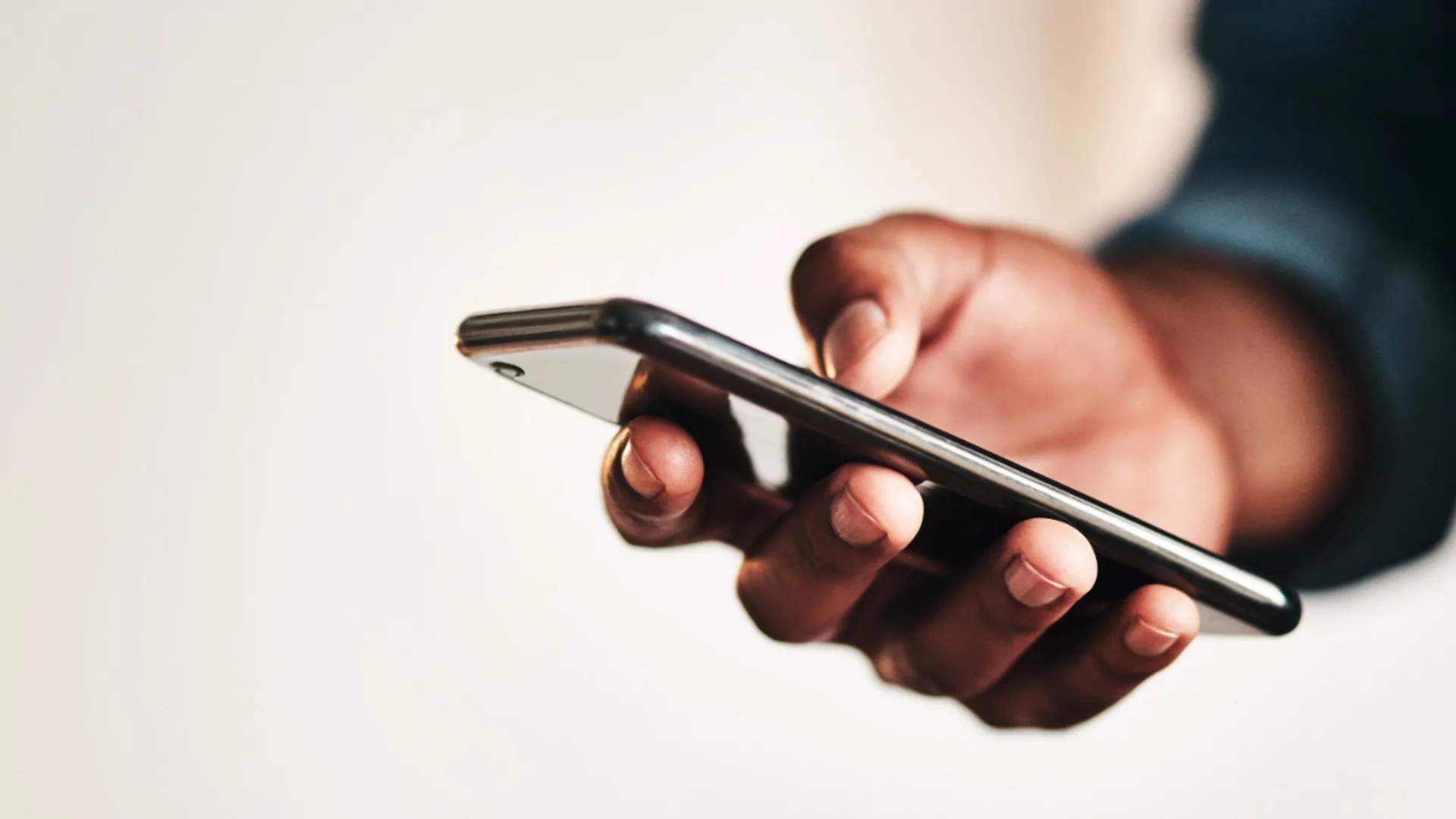 Пиян мъж стои зад част от бомбените атаки на Балканите